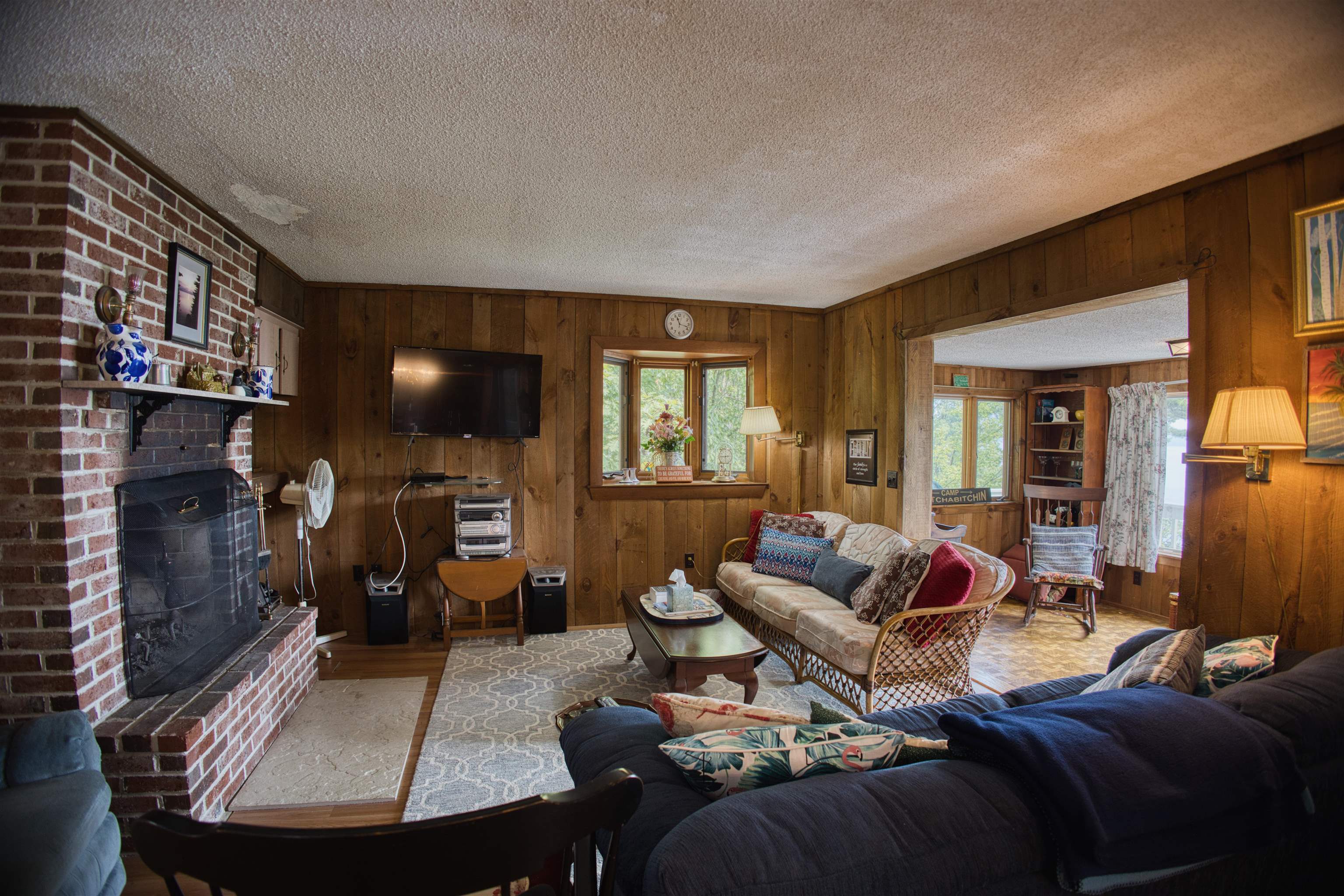 25 Bluffs Boulevard