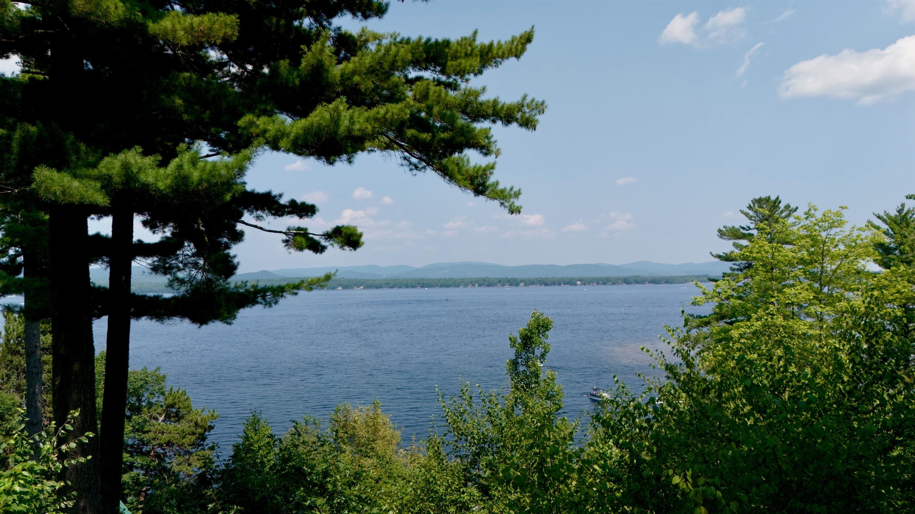 25 Bluffs Boulevard
