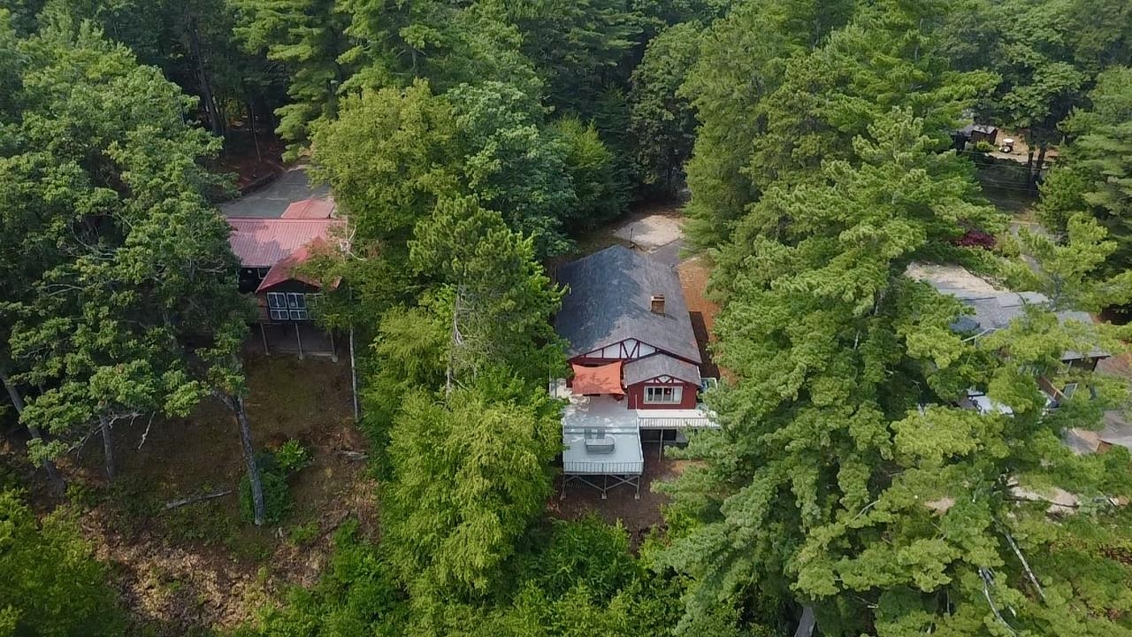 25 Bluffs Boulevard