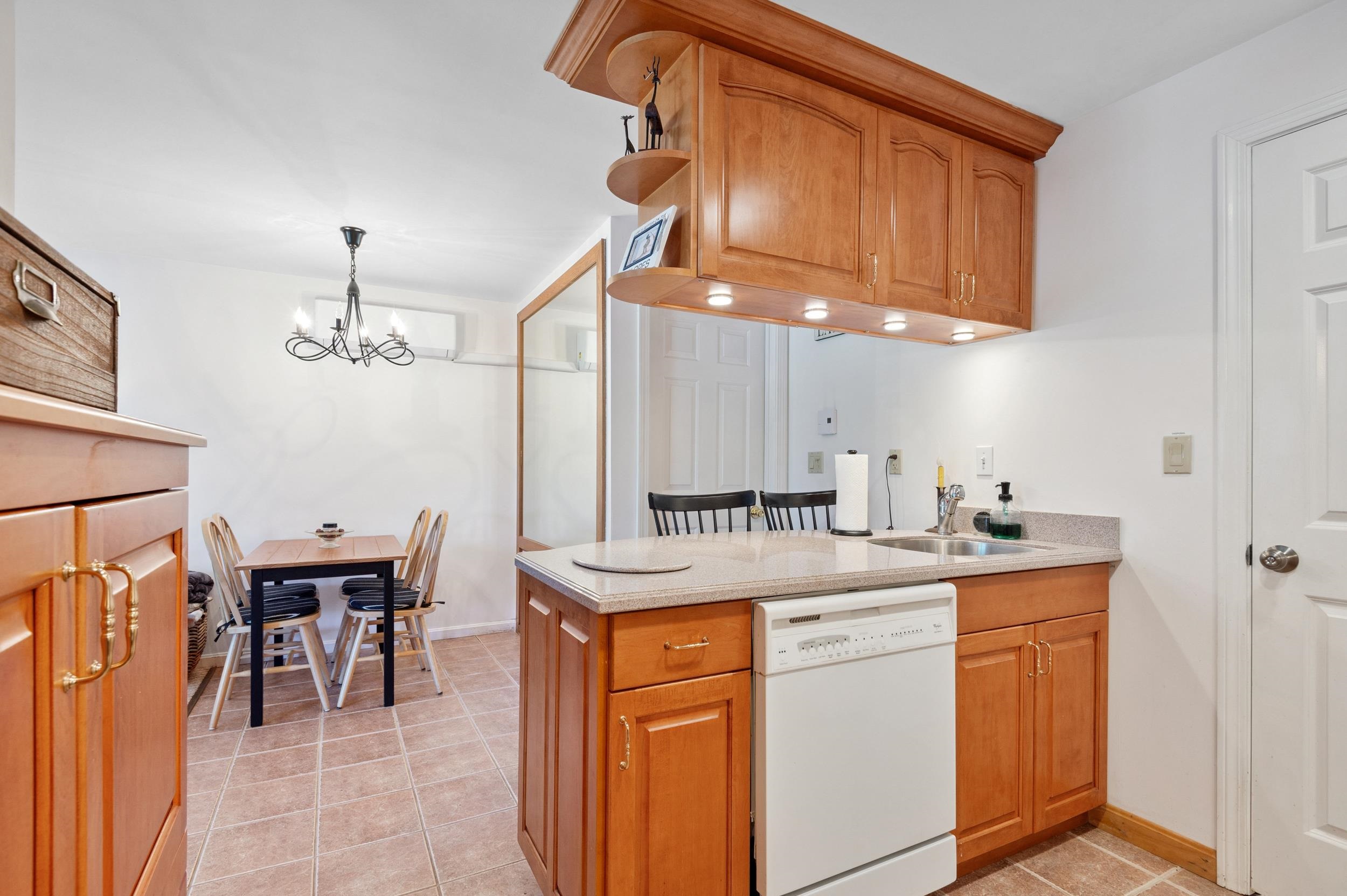 33 Jefferson Road Unit: 16