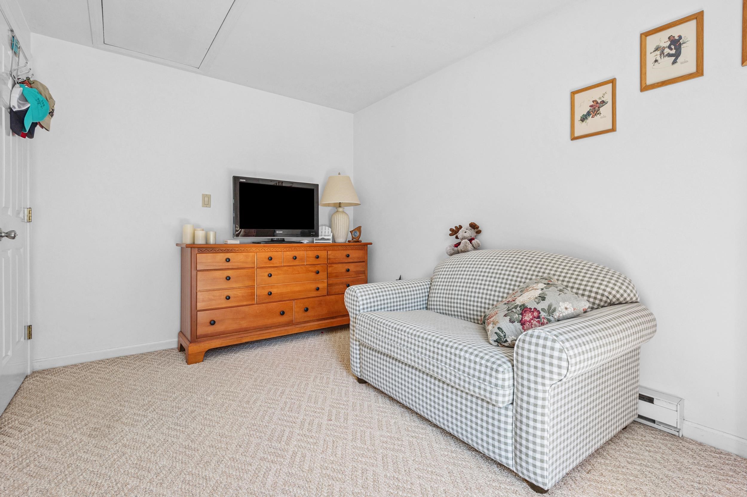 33 Jefferson Road Unit: 16