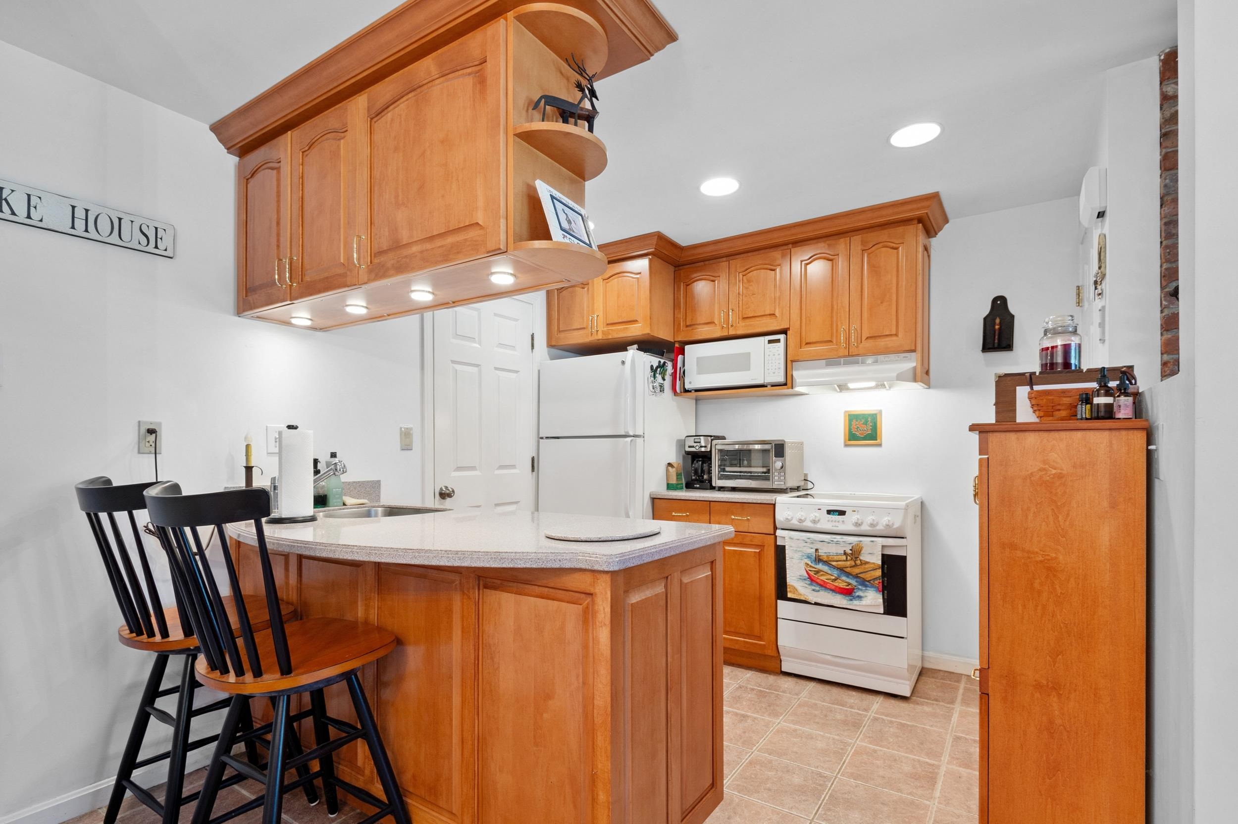 33 Jefferson Road Unit: 16