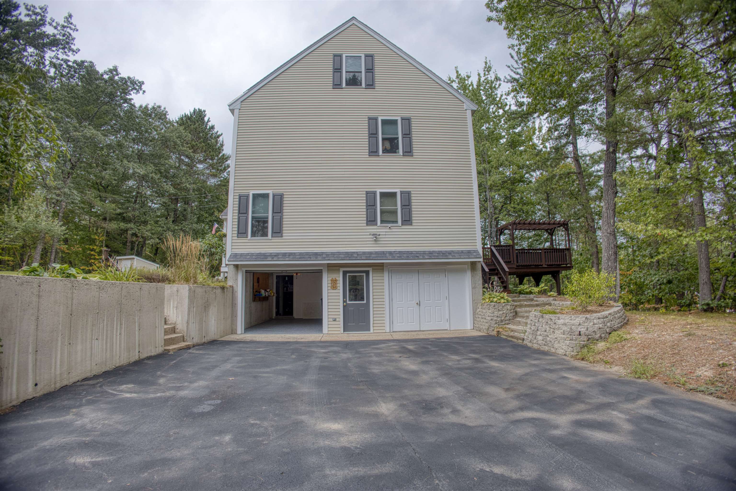 2 Quail Road