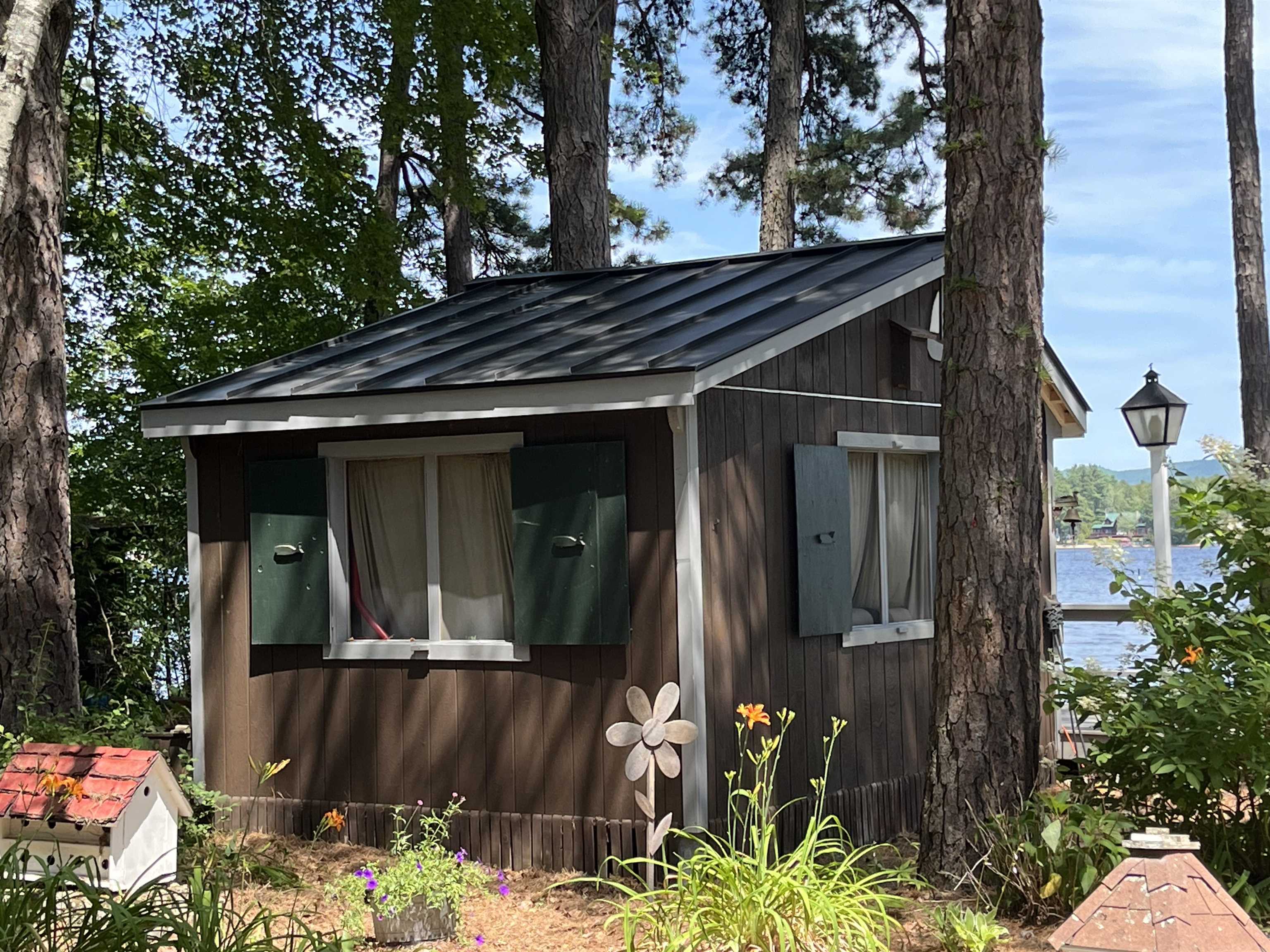 387 Huckins Road