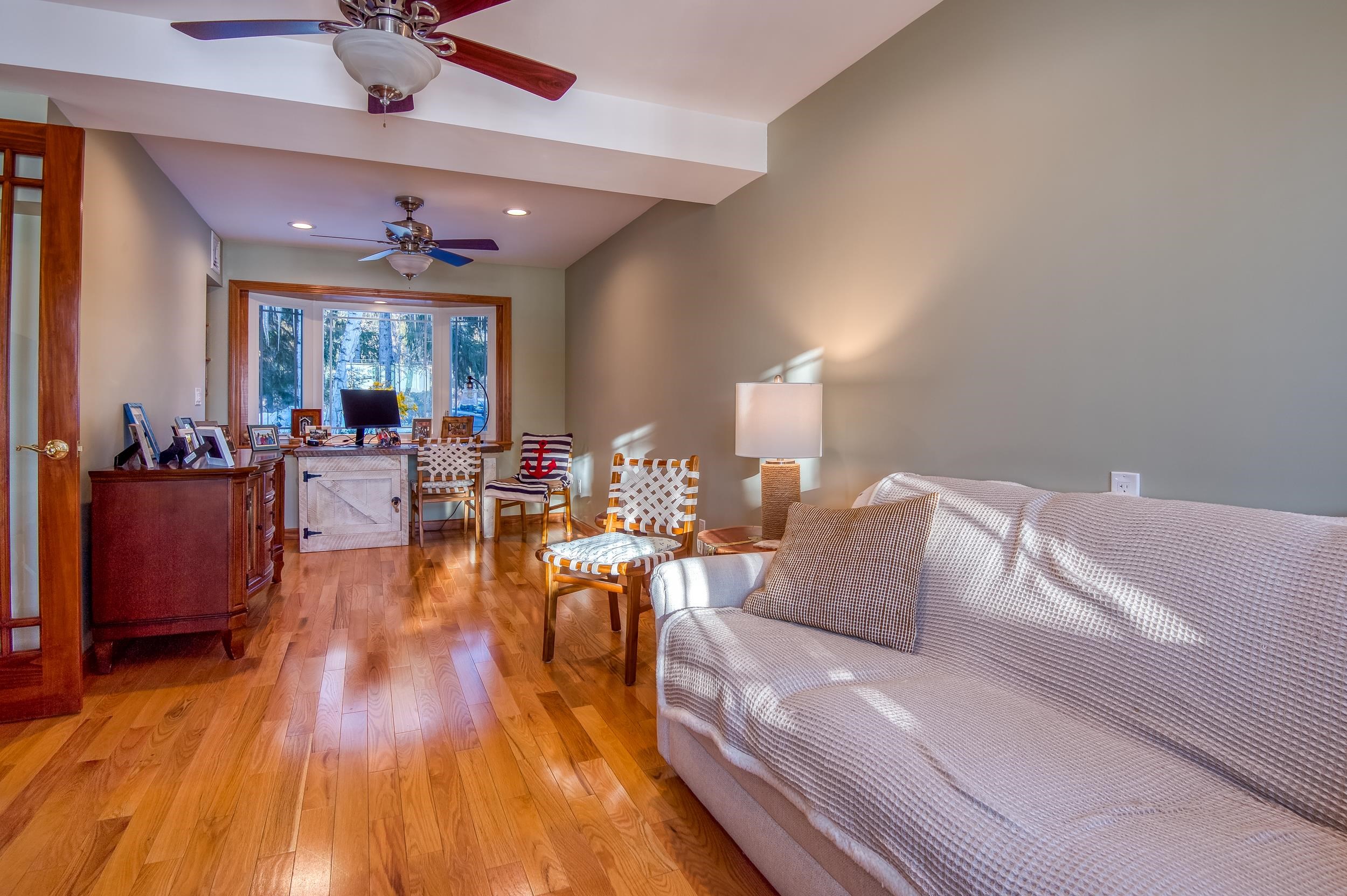 112 N Broad Bay Road