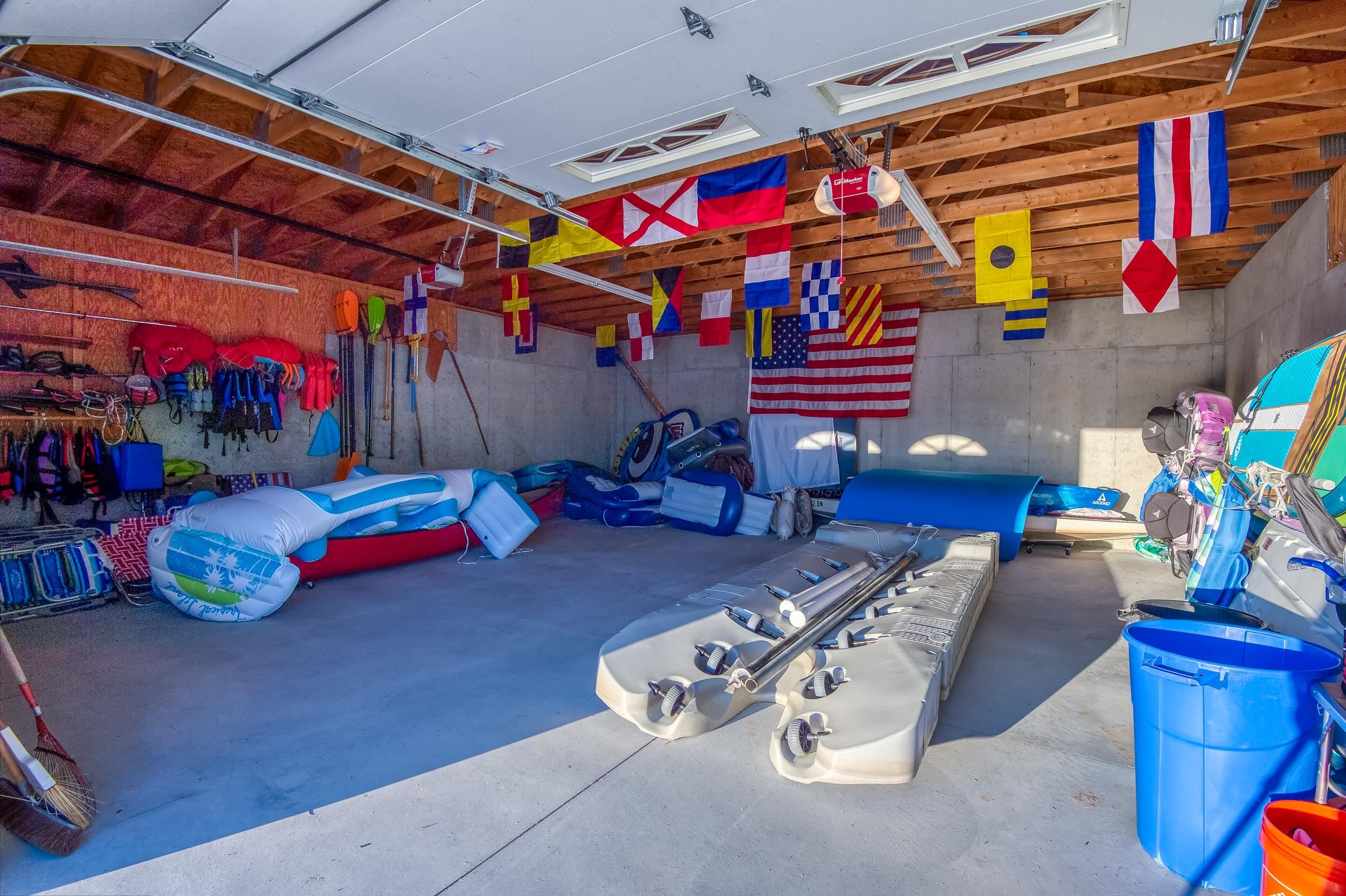 112 N Broad Bay Road