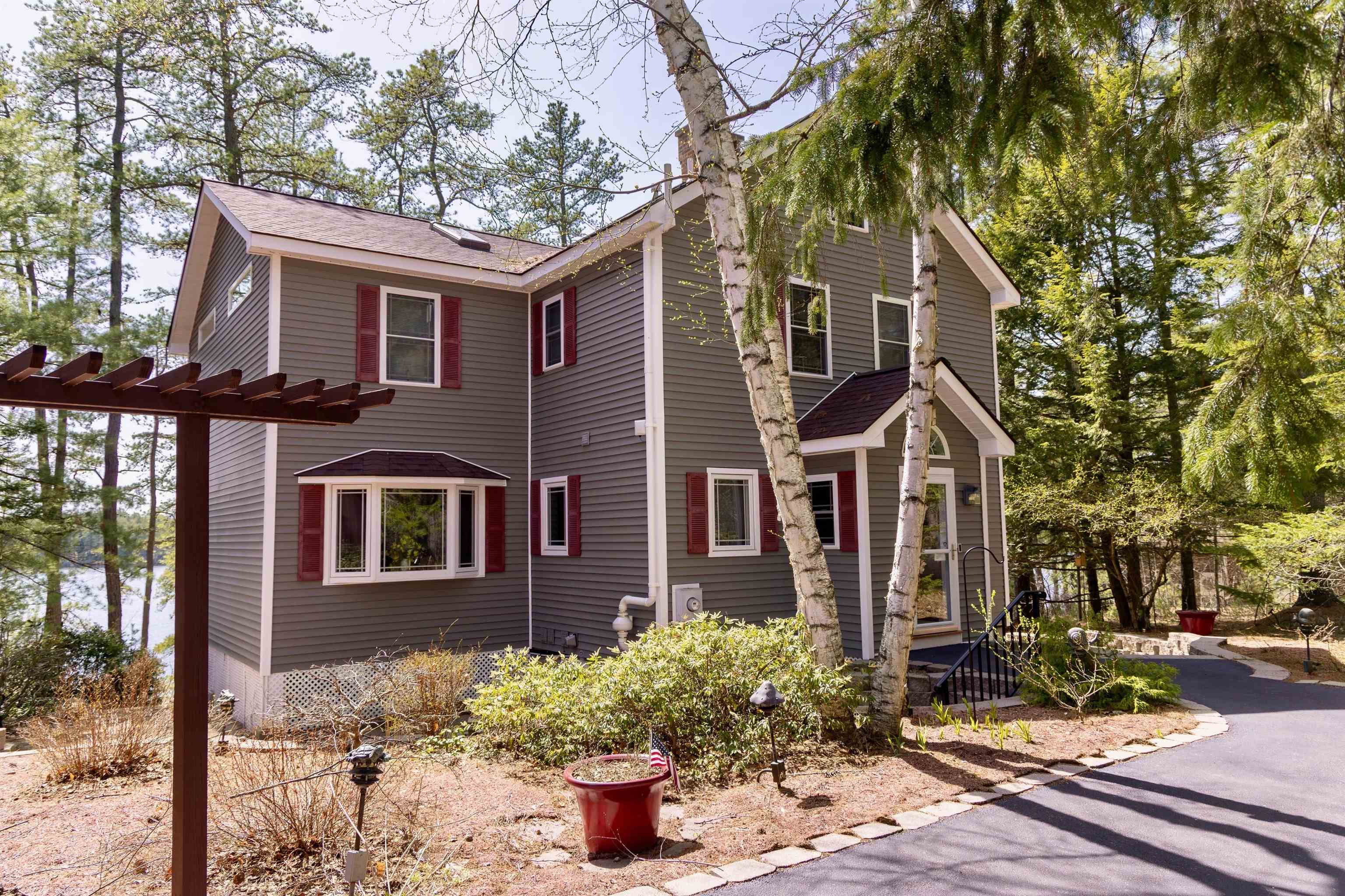 112 N Broad Bay Road