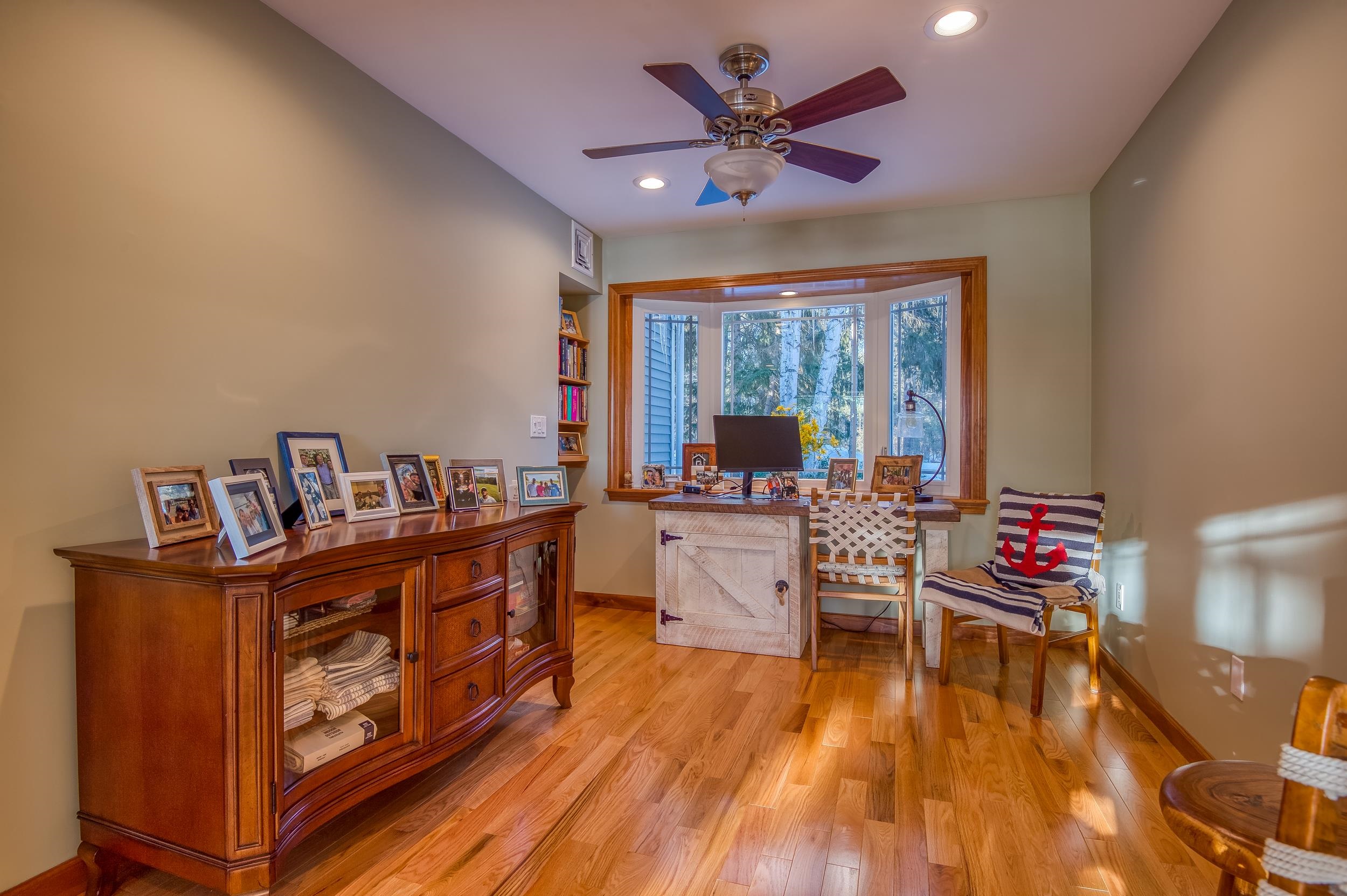 112 N Broad Bay Road