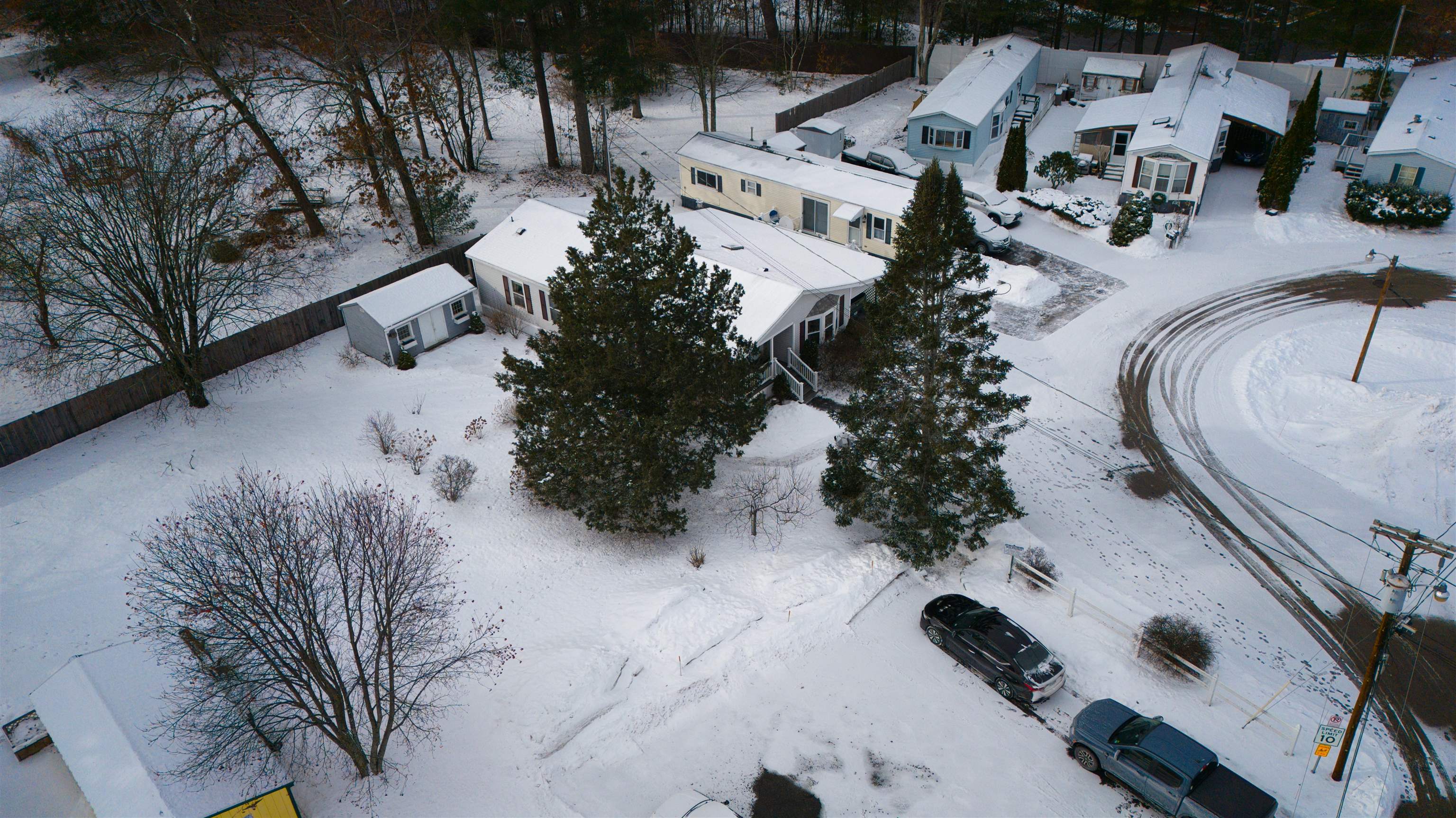 2 Sherwood Lane