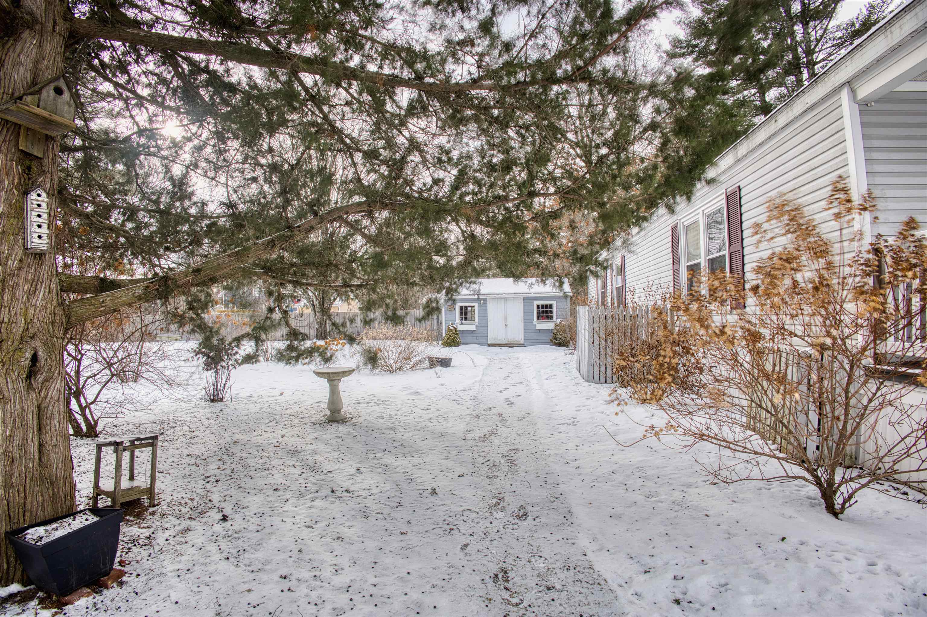 2 Sherwood Lane