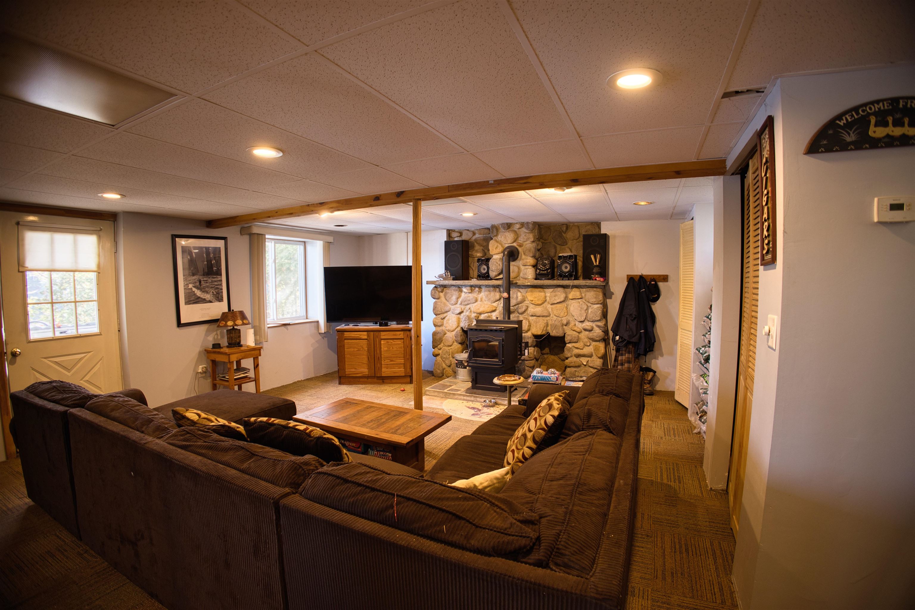 9 Abenaki Drive