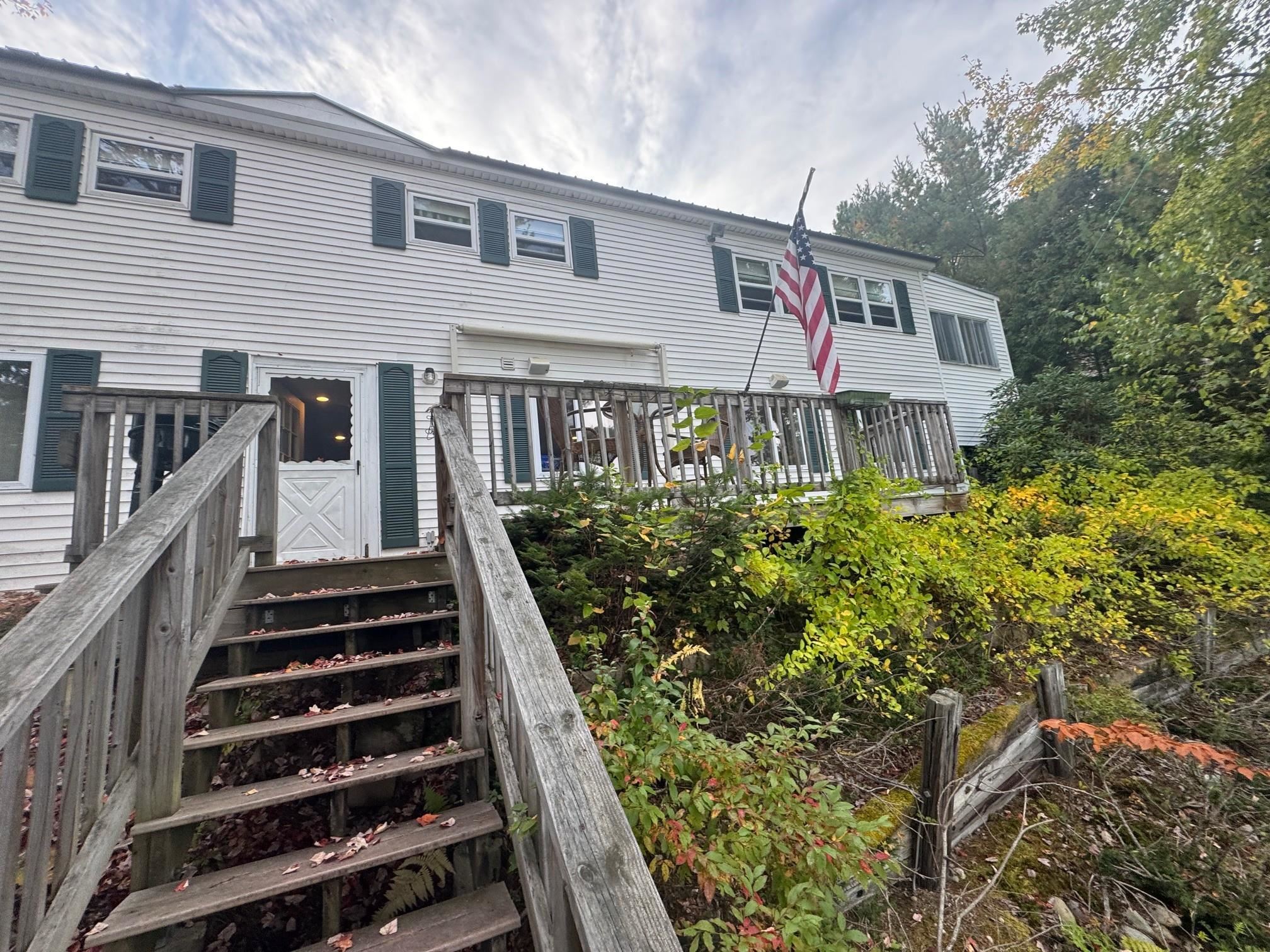 9 Abenaki Drive