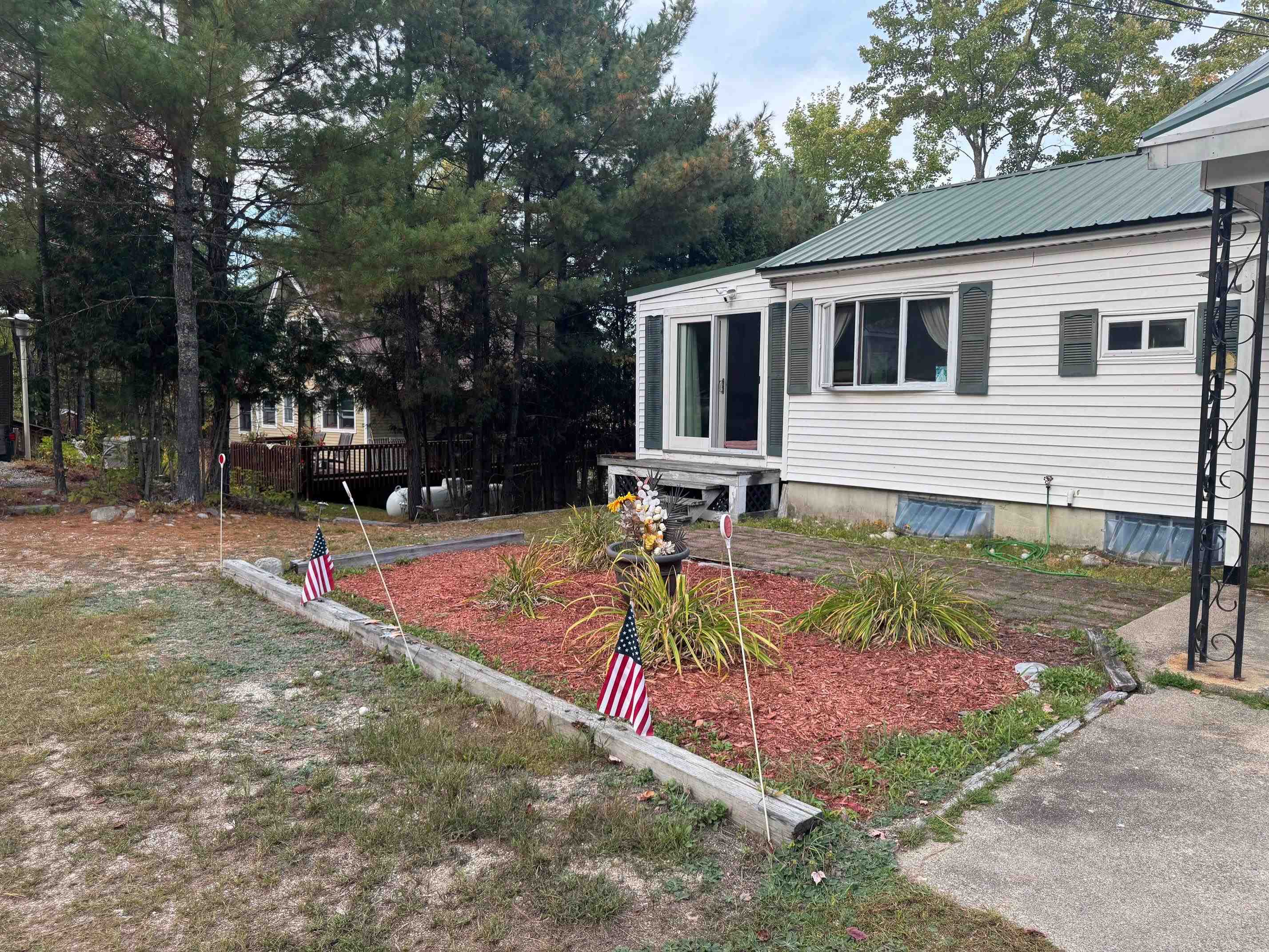 9 Abenaki Drive