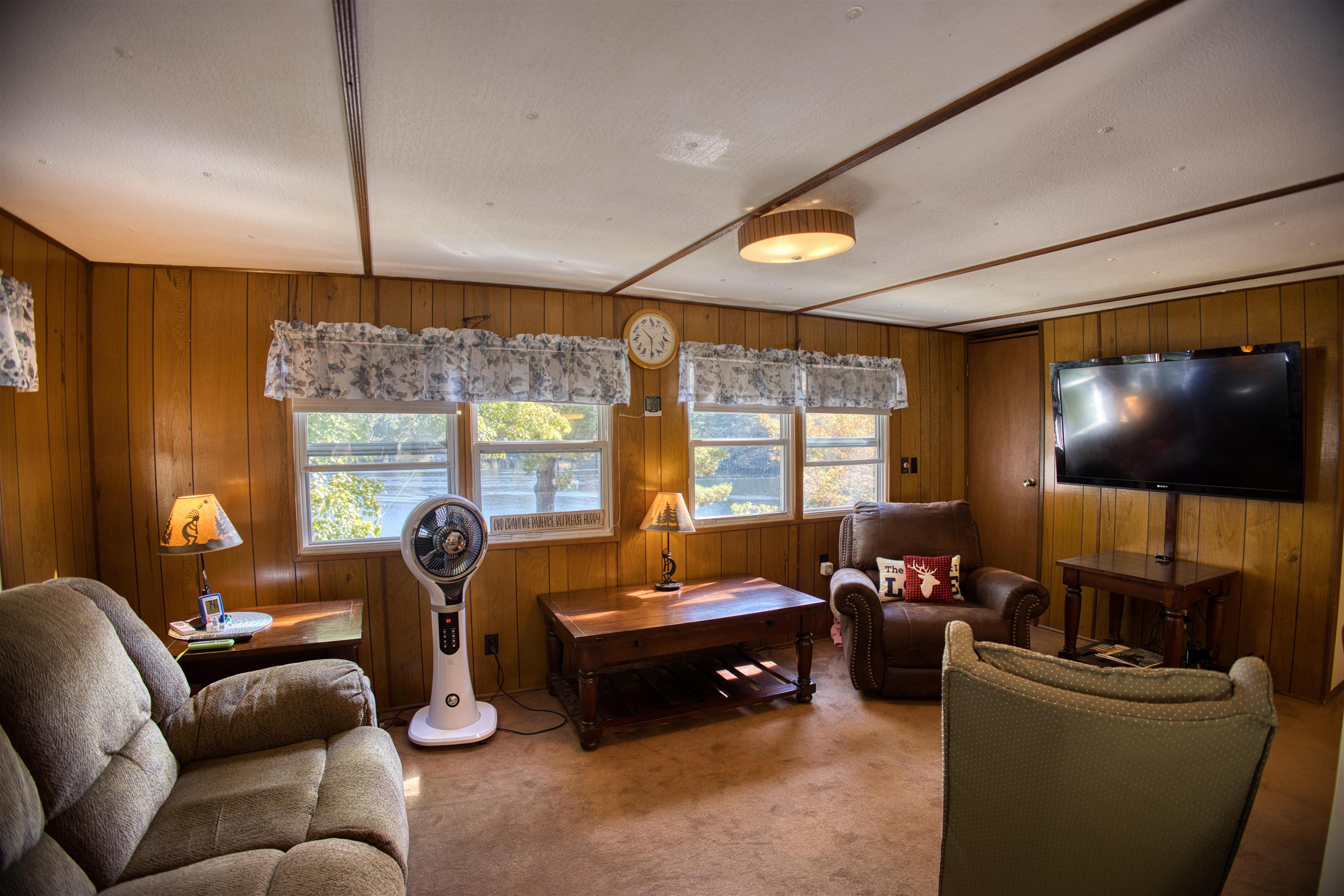 9 Abenaki Drive