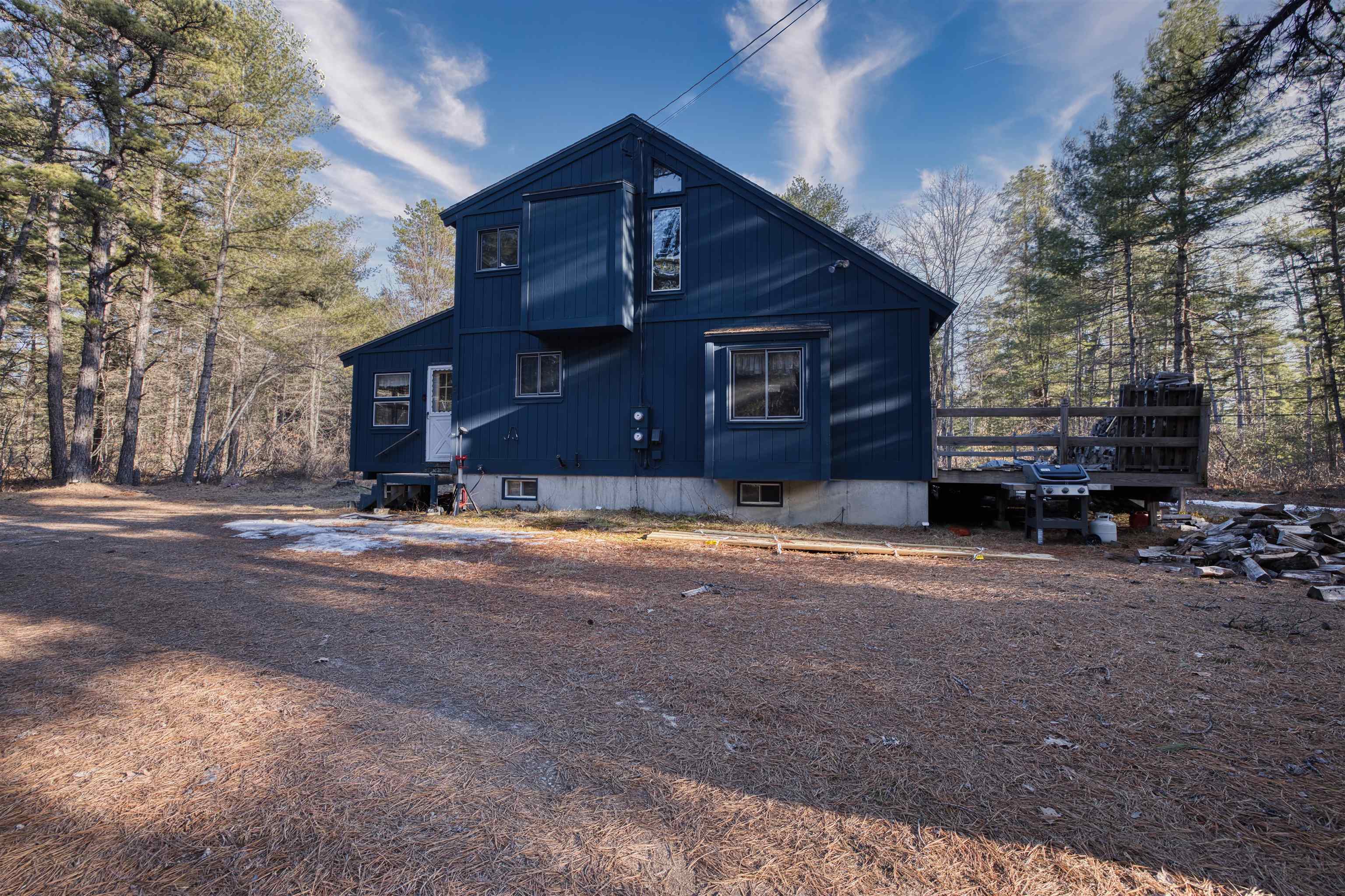 6 Pleasant Drive