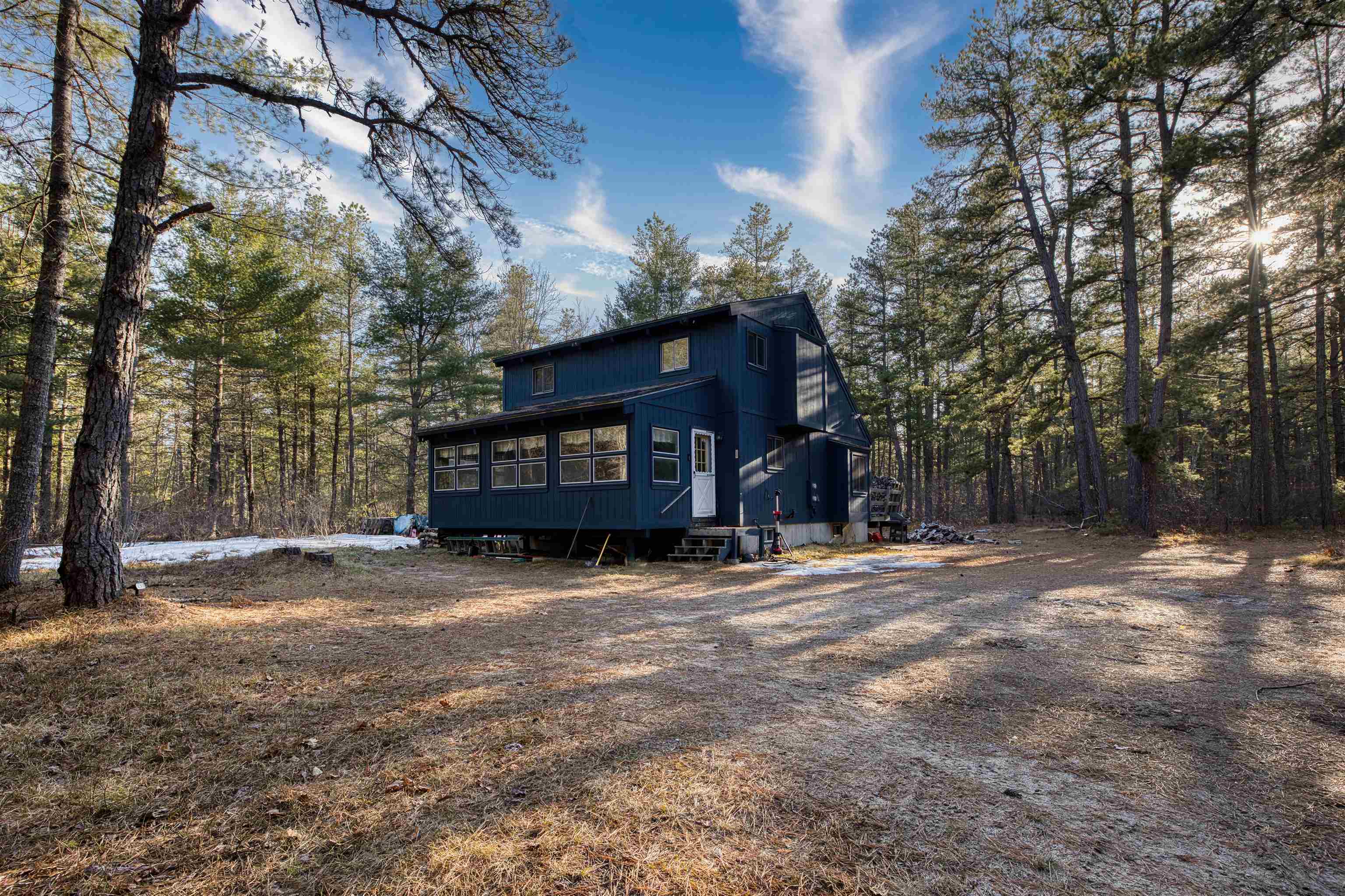 6 Pleasant Drive