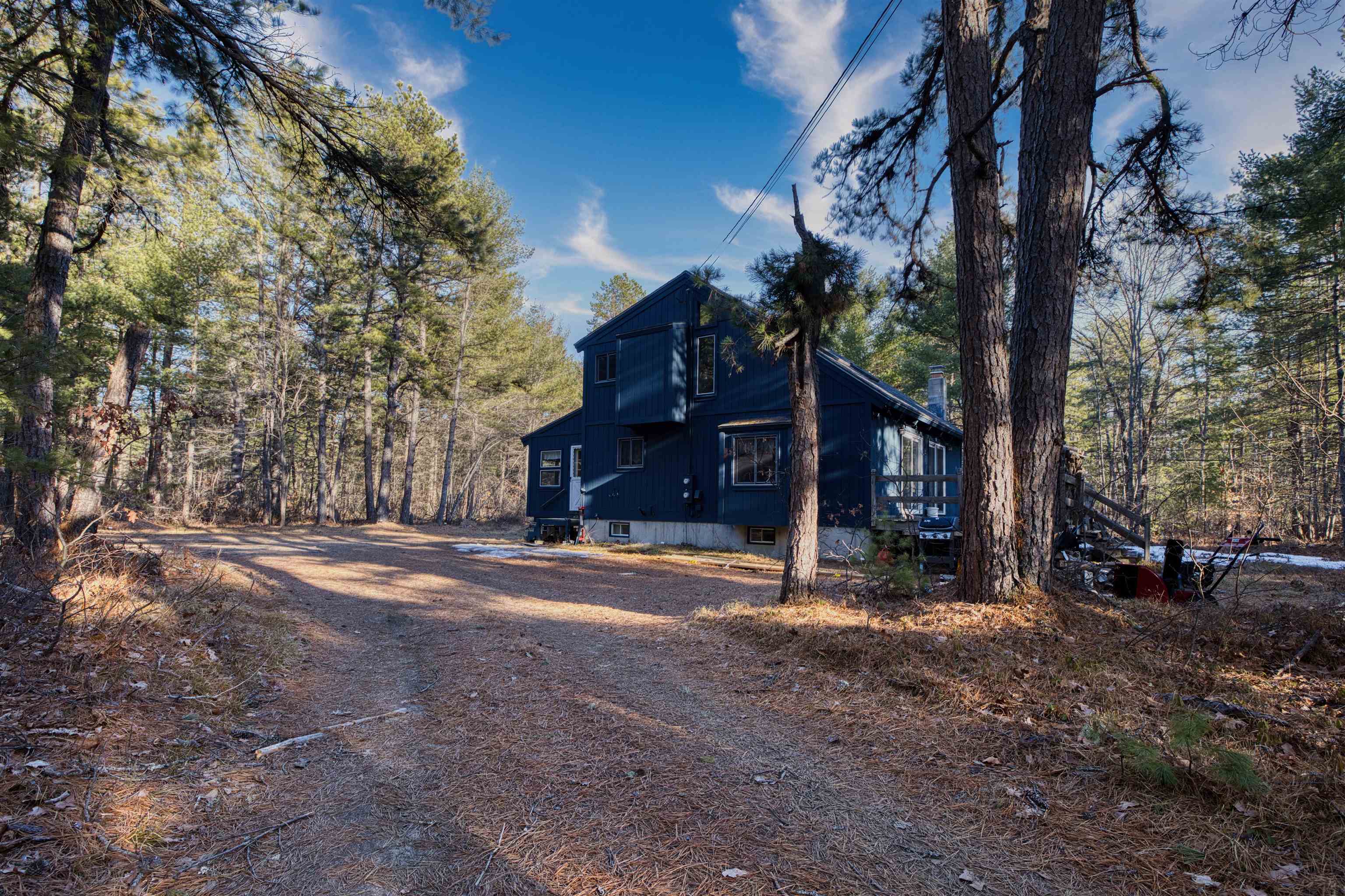 6 Pleasant Drive