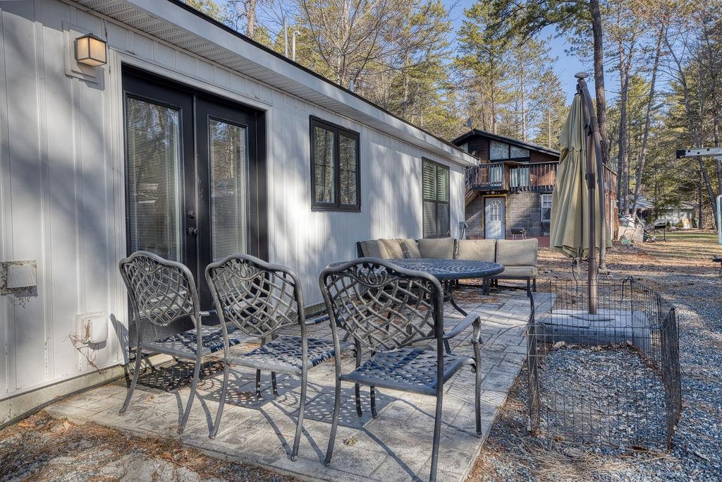 80 White Lake Road