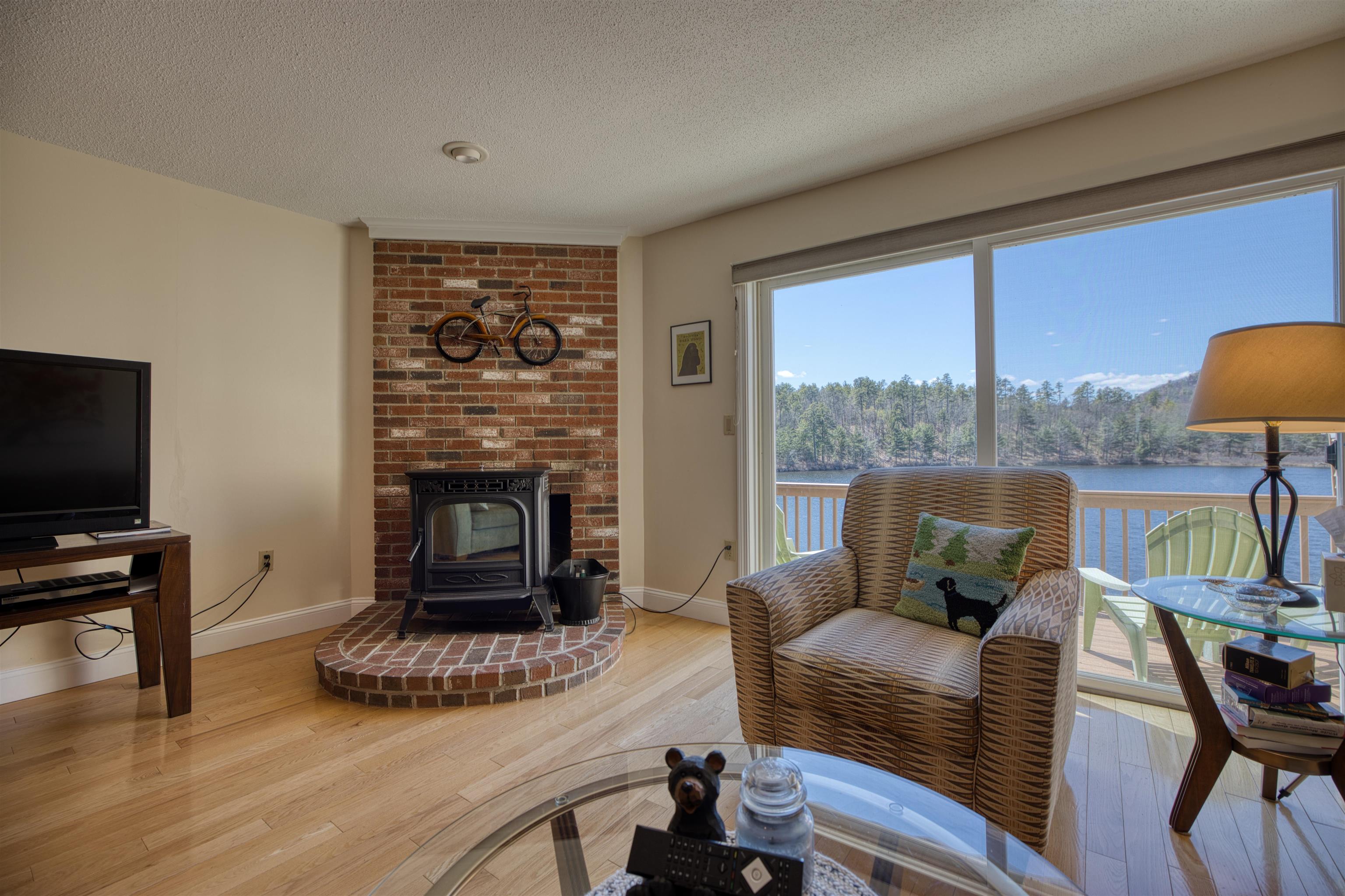 50 Patch Pond Road Unit: 13