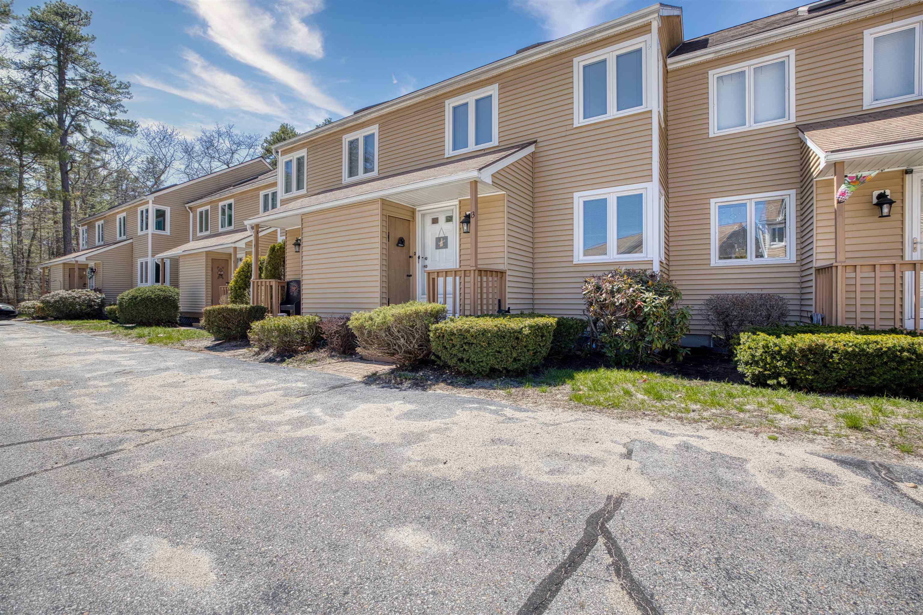50 Patch Pond Road Unit: 13