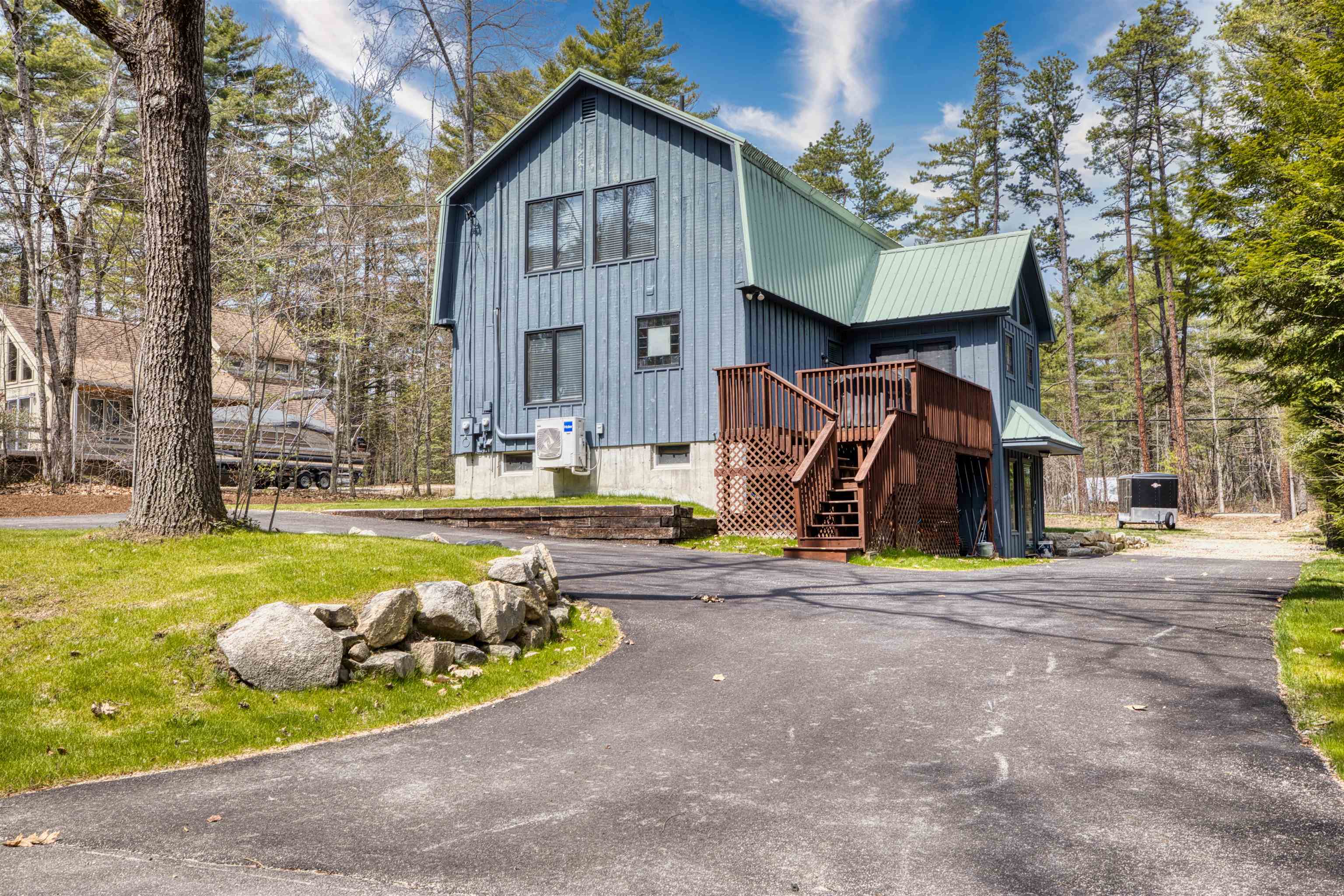 14 Oakwood Drive photo