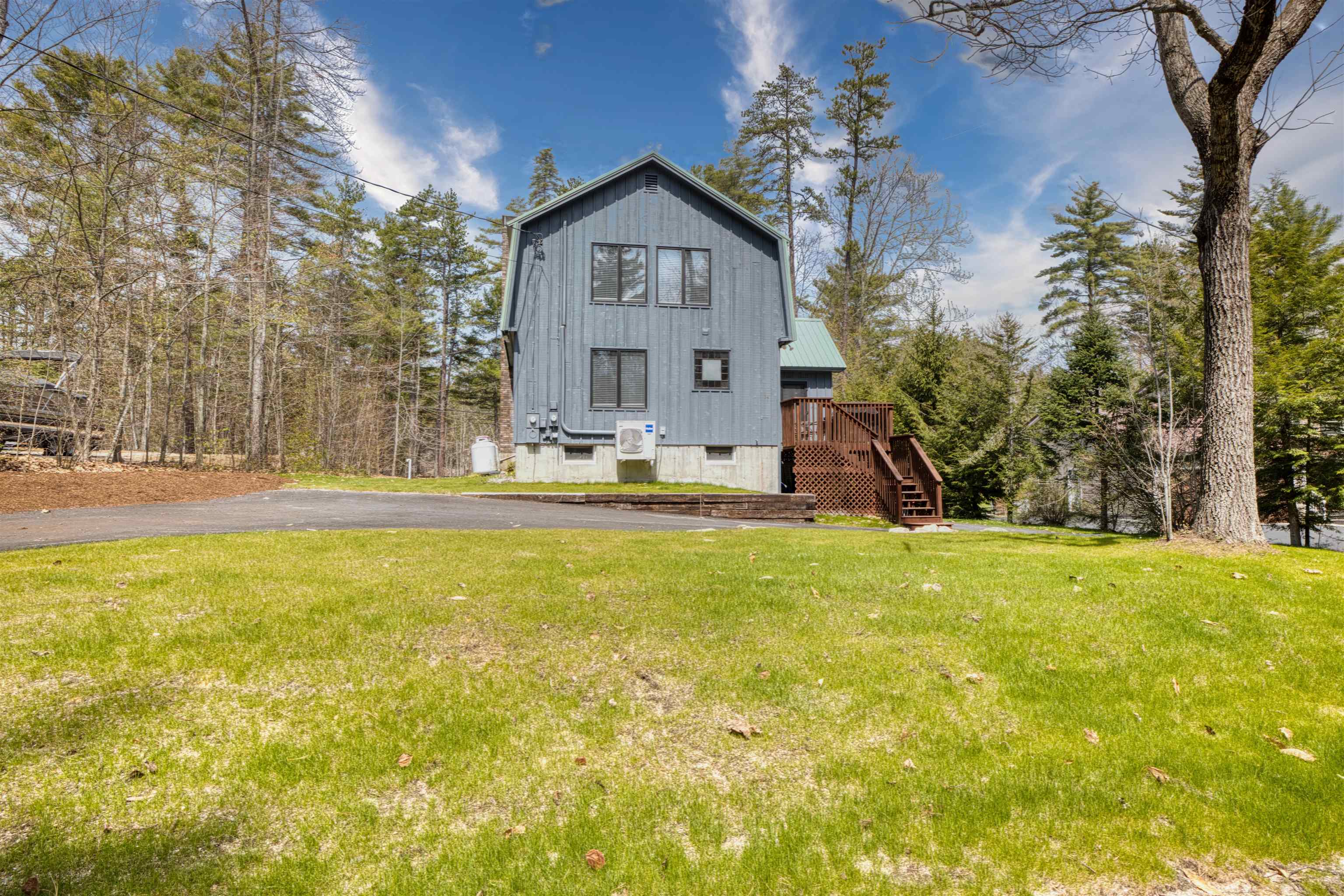 14 Oakwood Drive