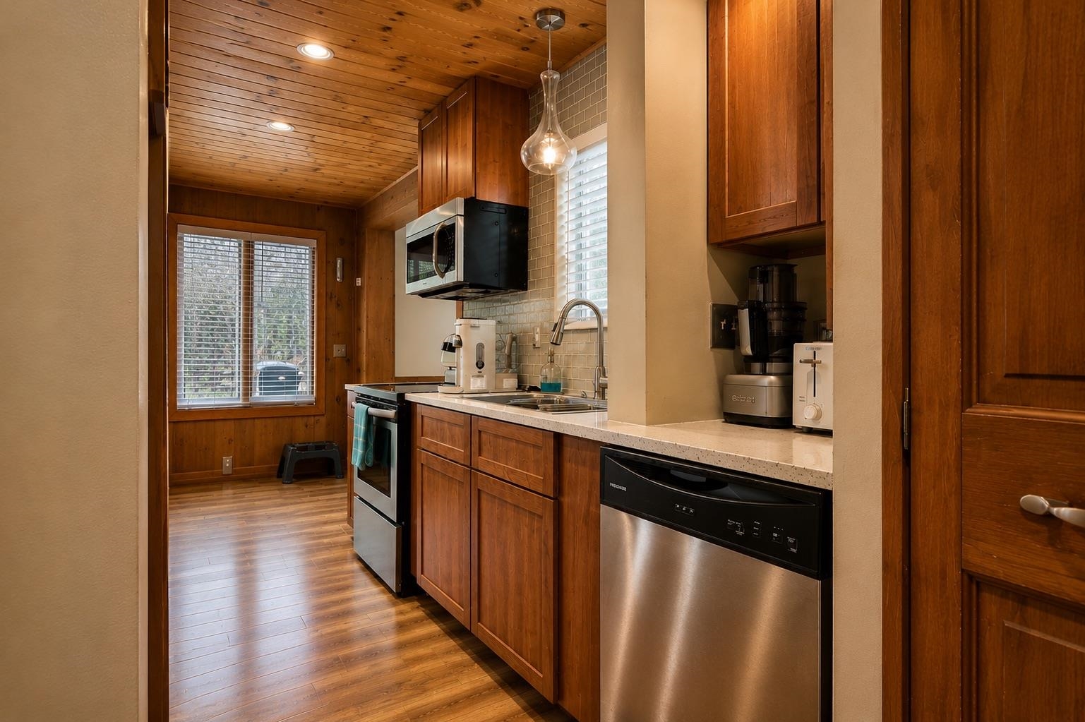 14 Oakwood Drive