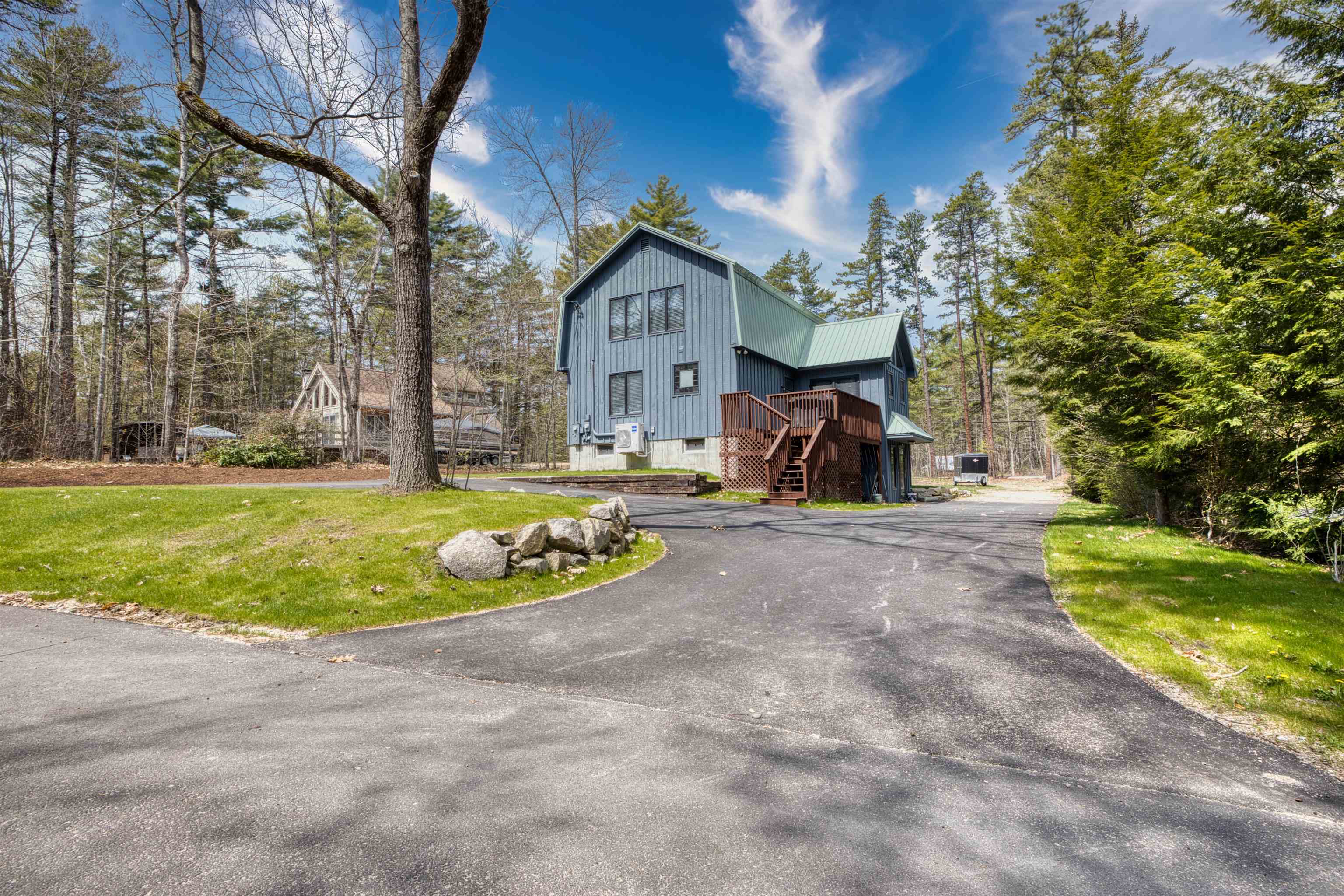 14 Oakwood Drive