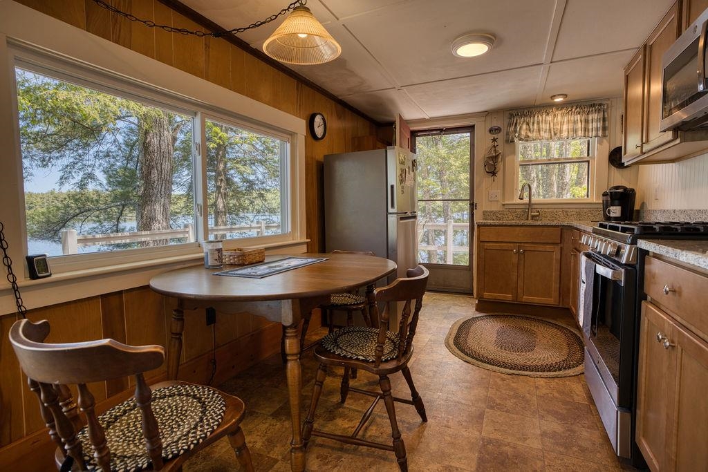 457 Lovell Lake Road