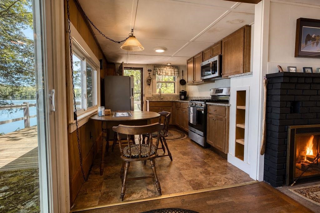 457 Lovell Lake Road