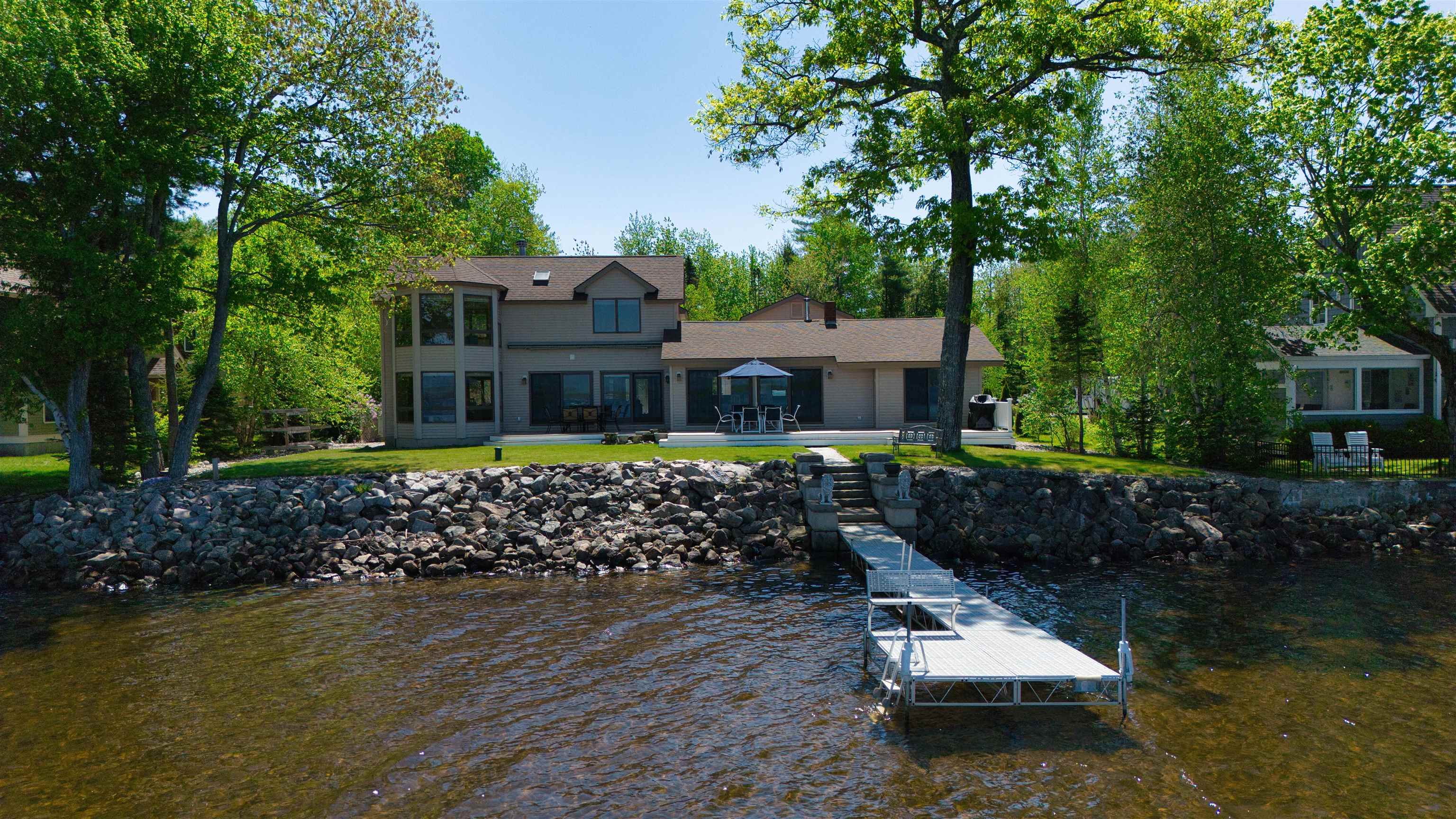 44 Long Sands Road