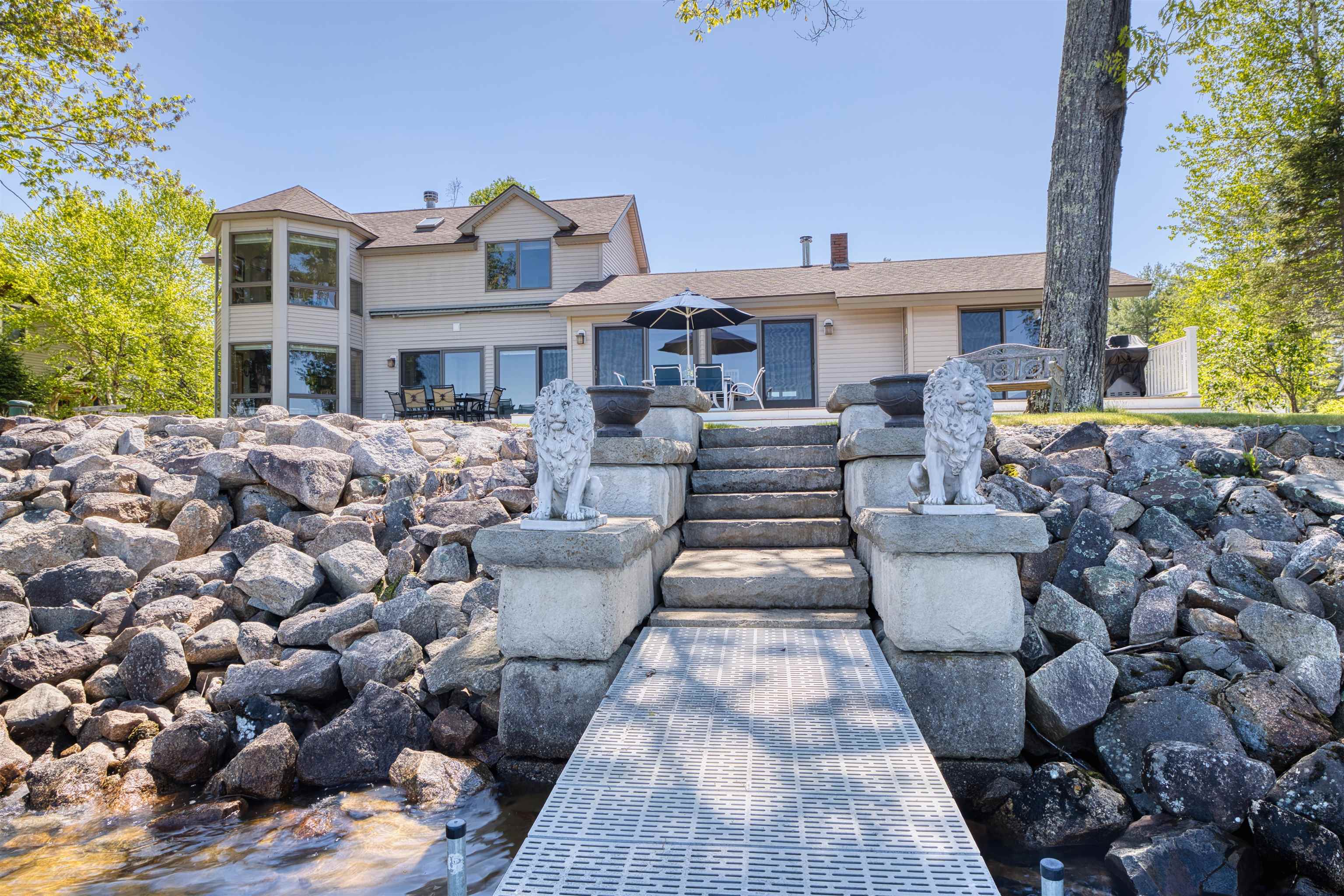 44 Long Sands Road