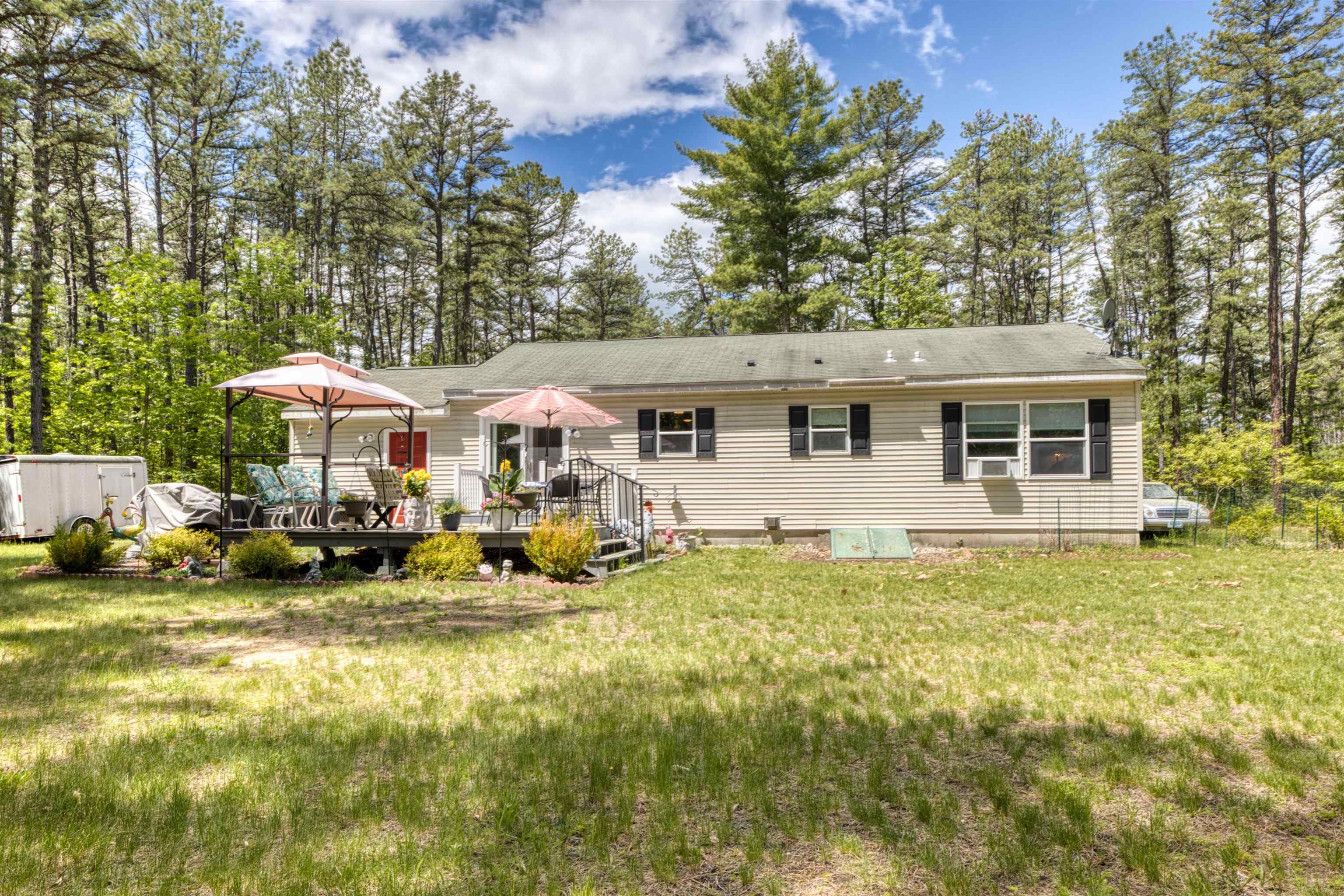 23 Stoddard Lane