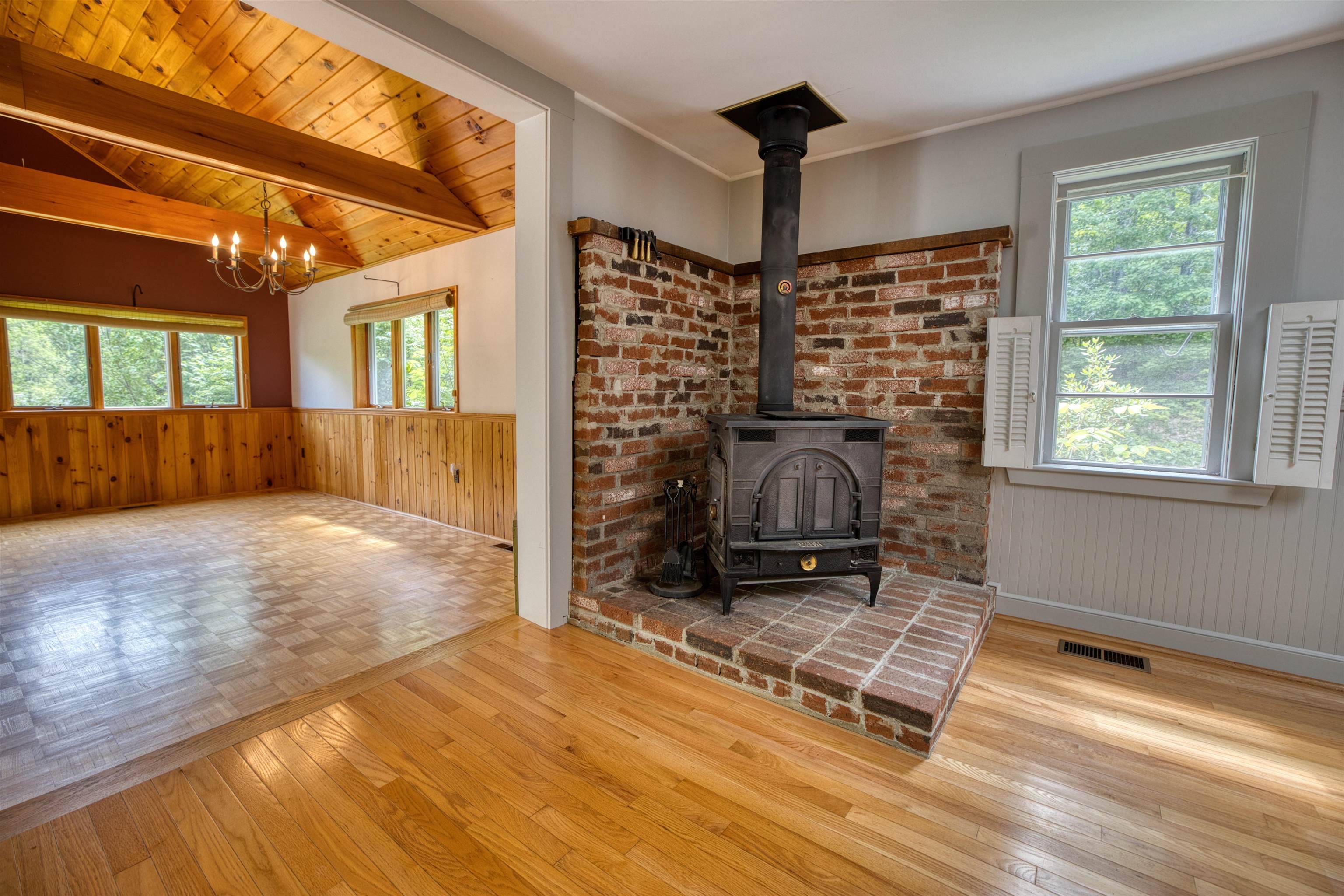 160 Browns Ridge Road