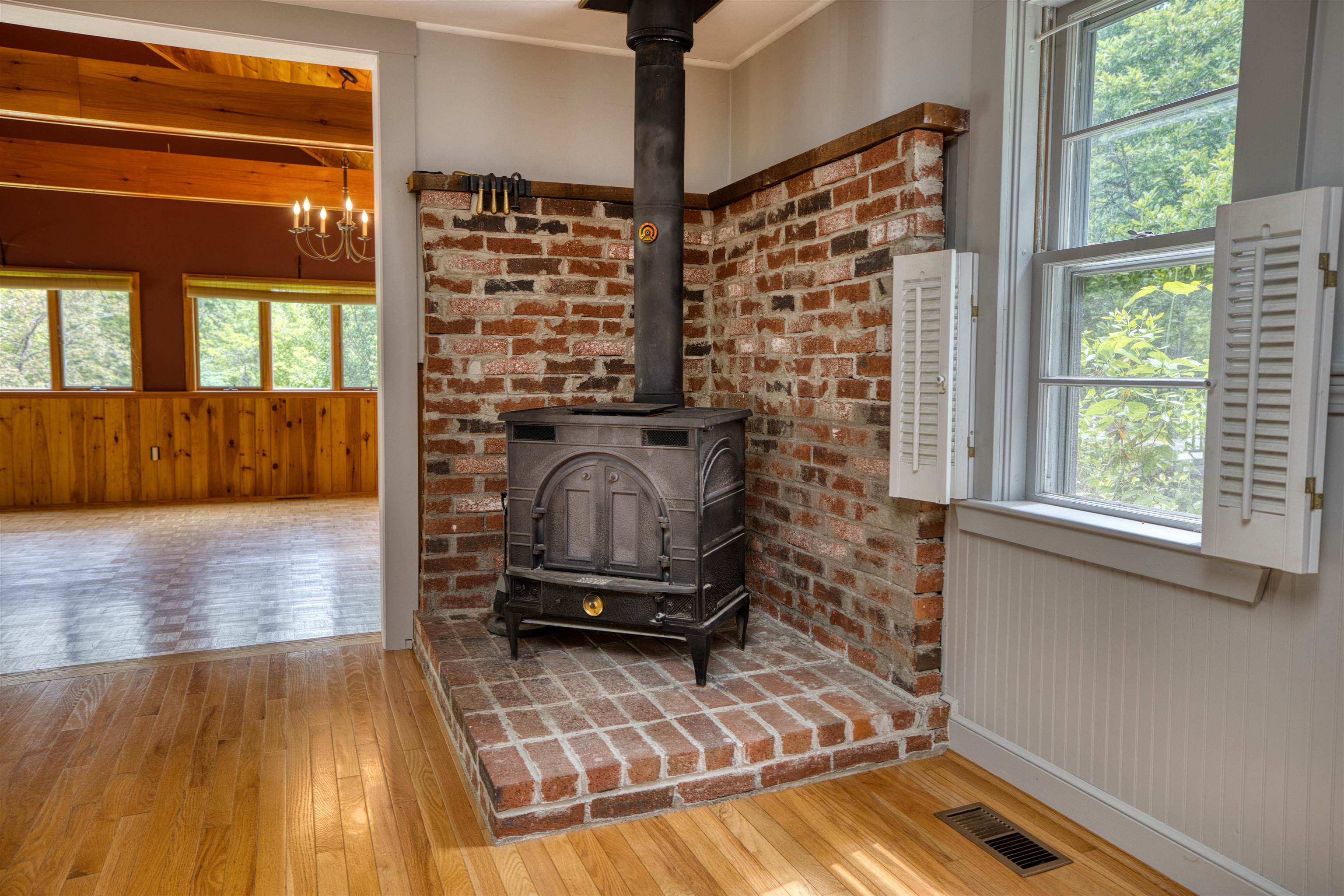 160 Browns Ridge Road