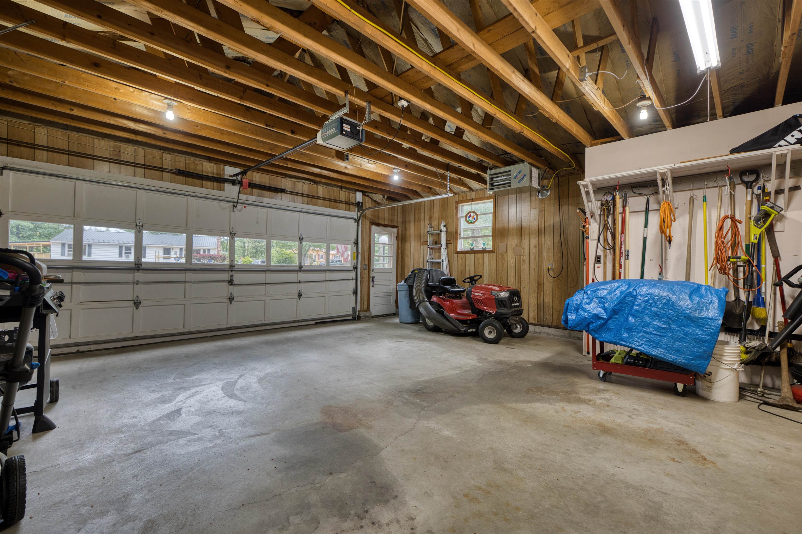 11 Abbott Lane