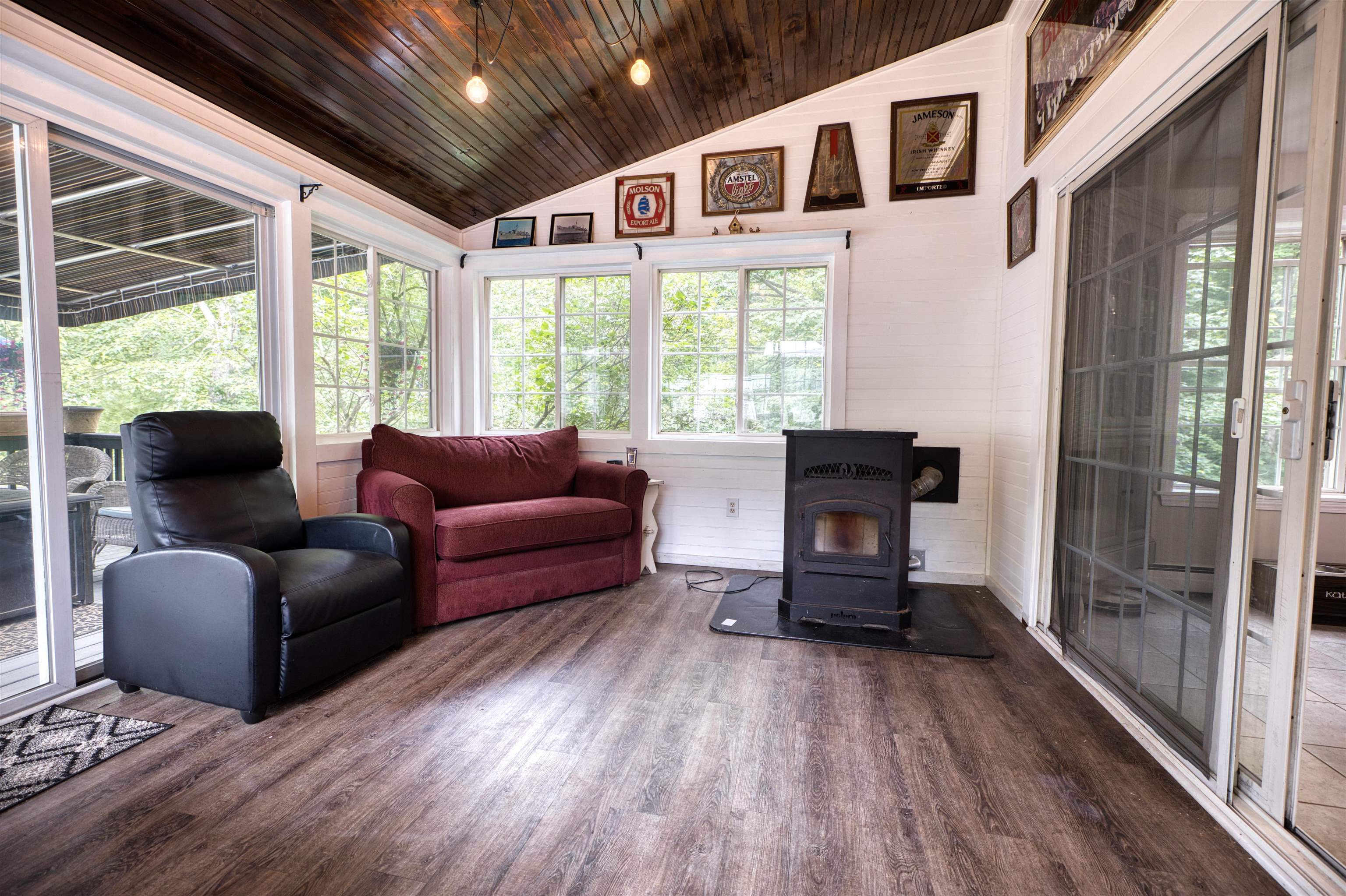 85 Ridge Road
