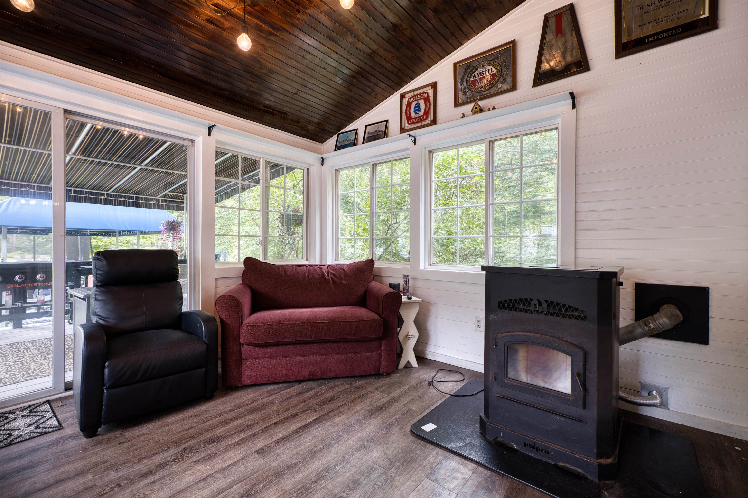 85 Ridge Road