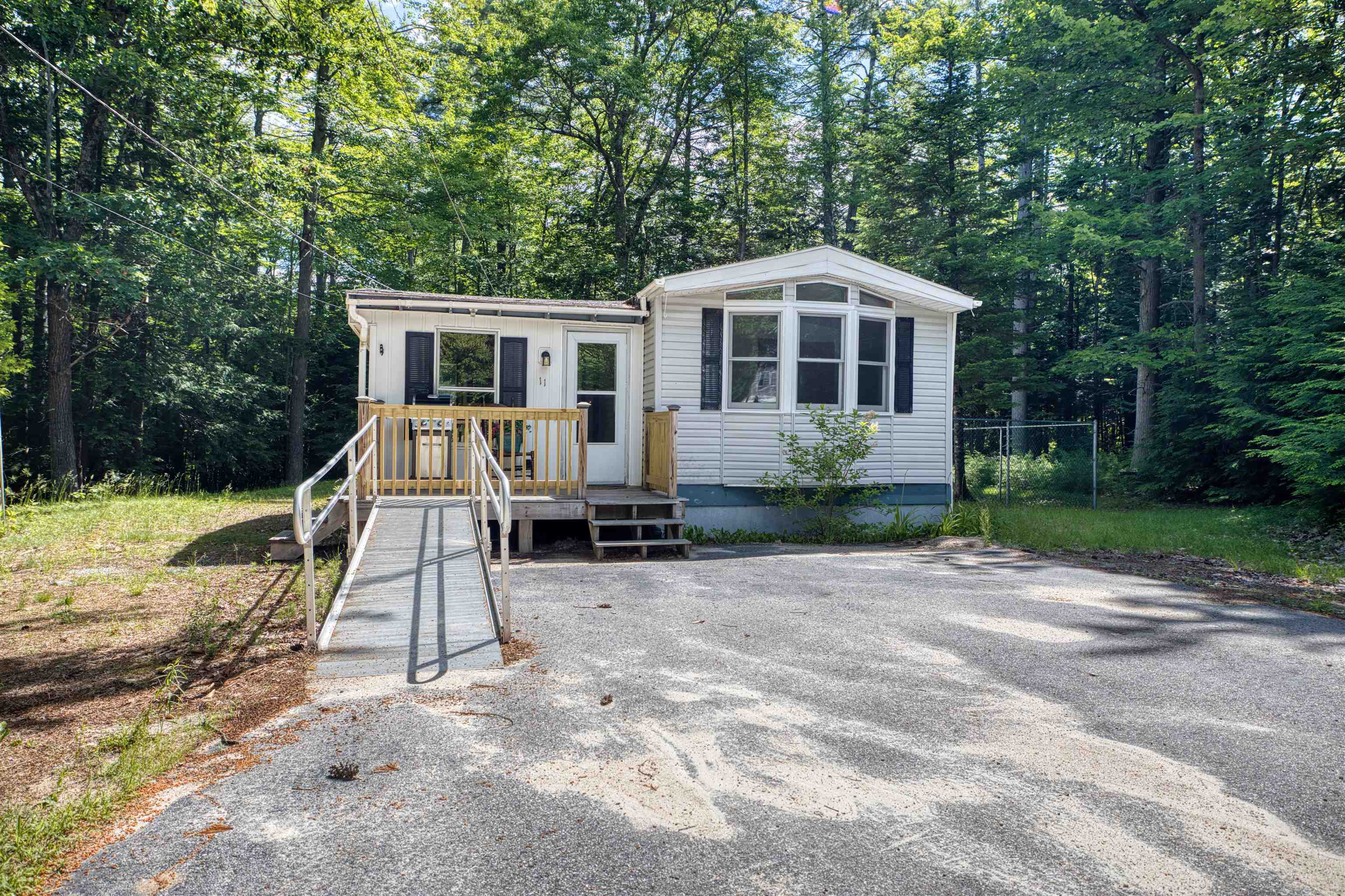 11 Beech River Circle