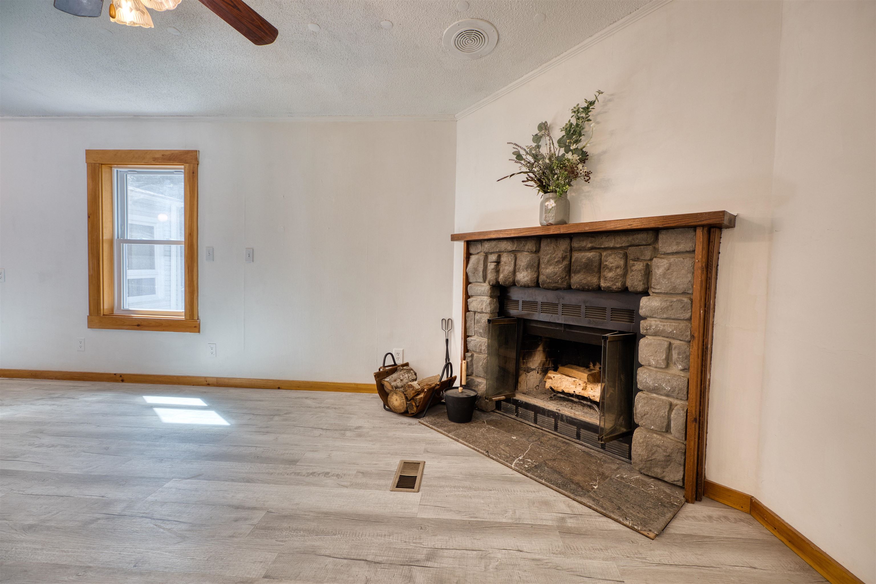 11 Beech River Circle