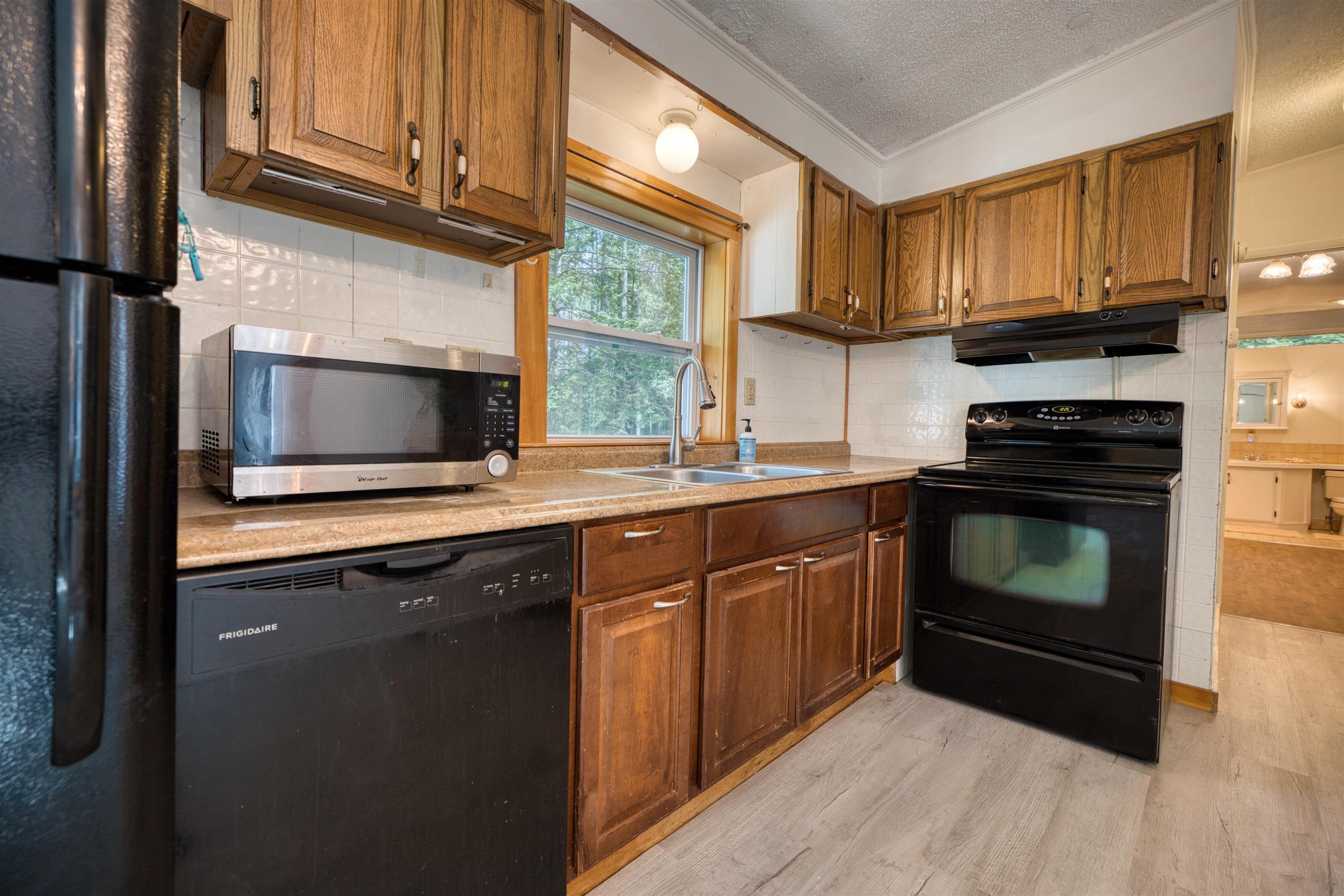 11 Beech River Circle