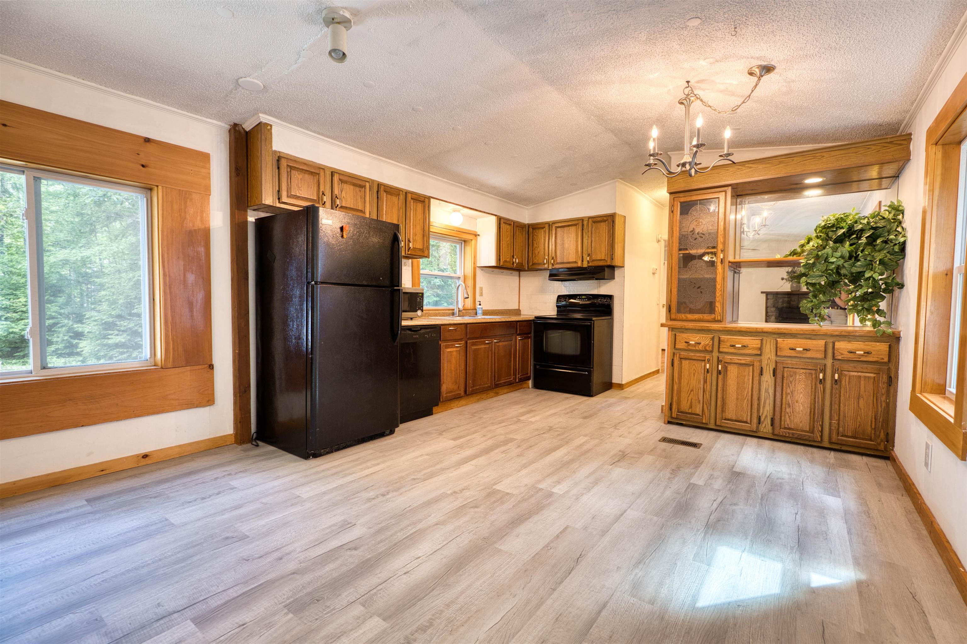 11 Beech River Circle
