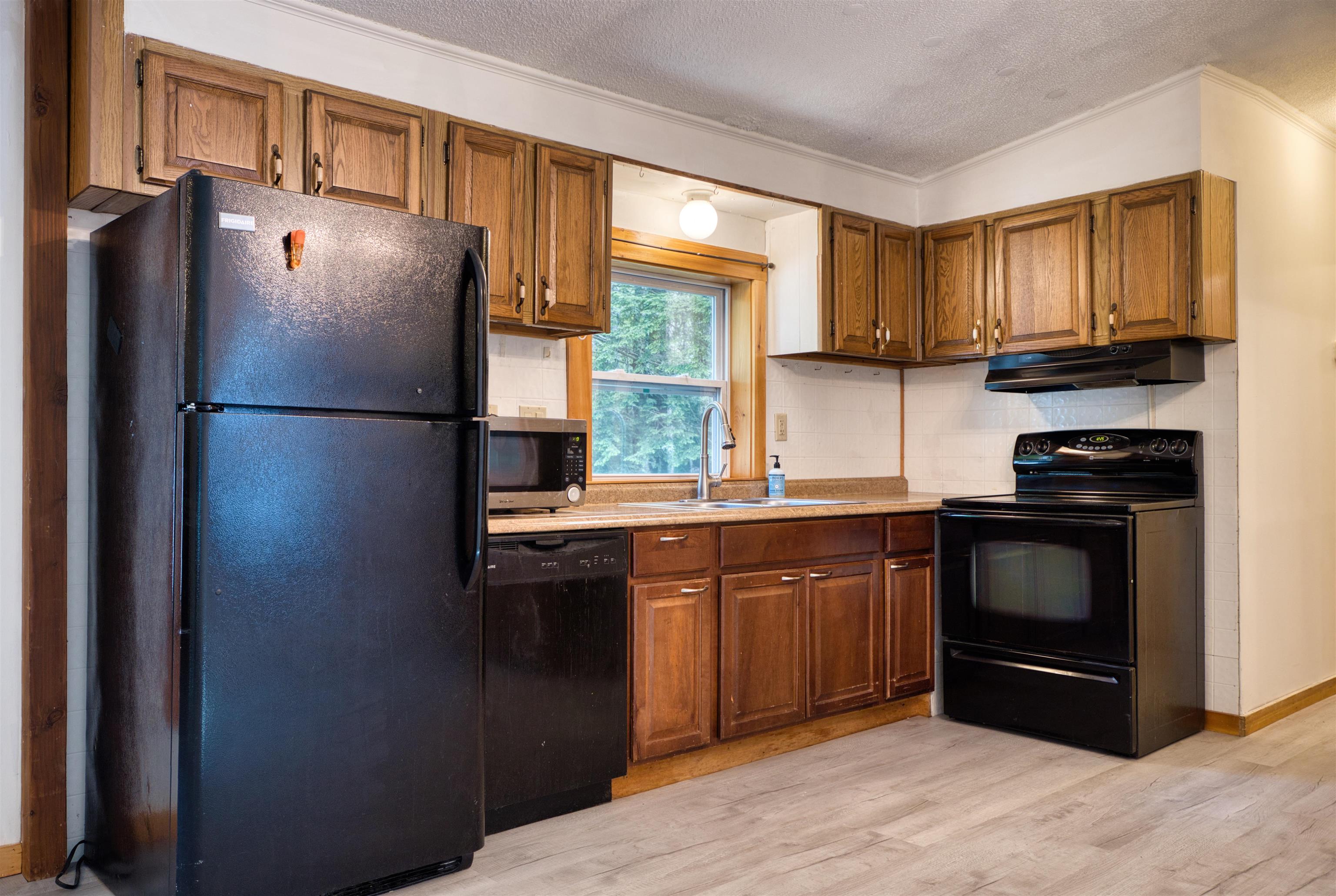 11 Beech River Circle