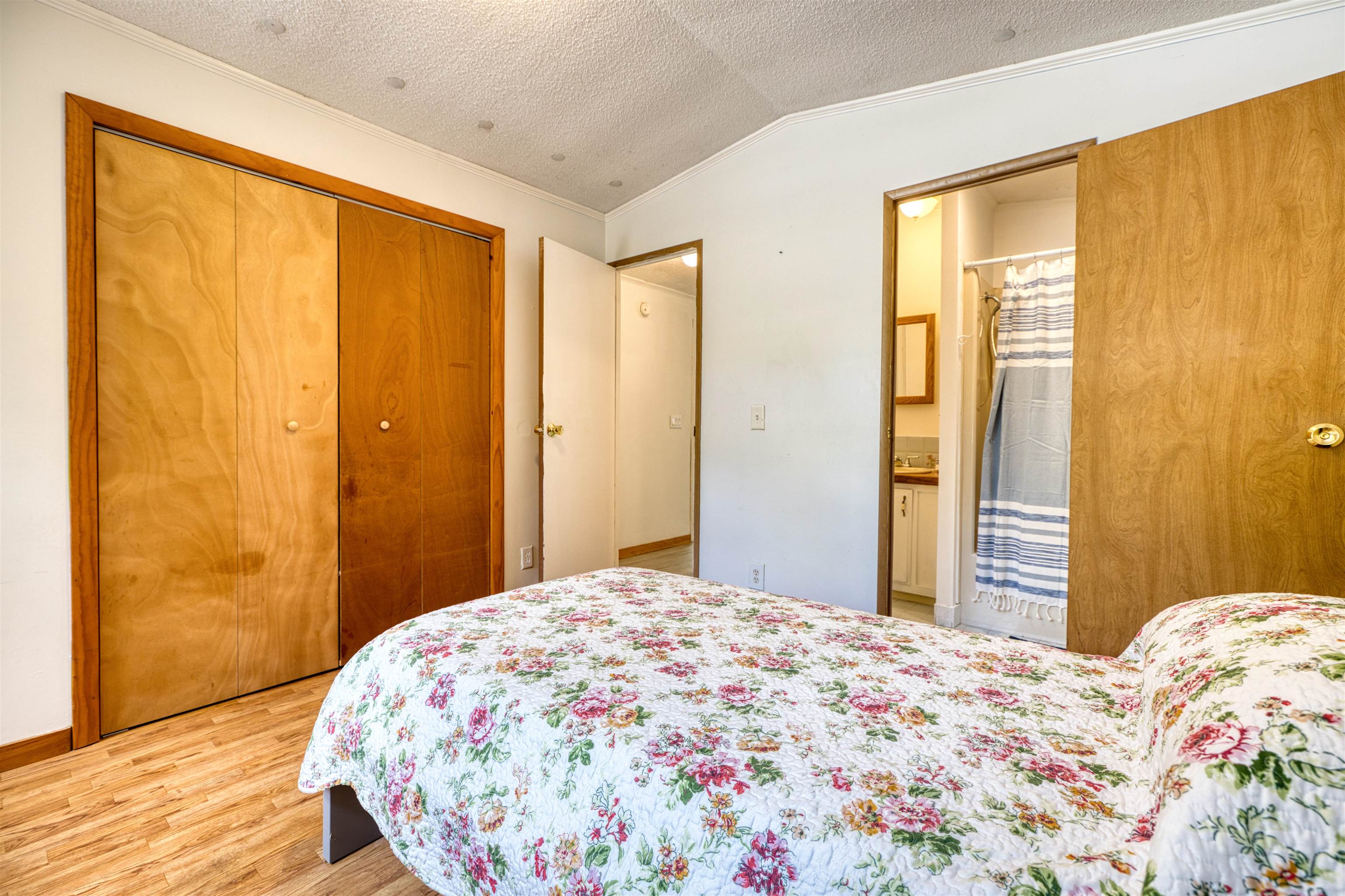 11 Beech River Circle