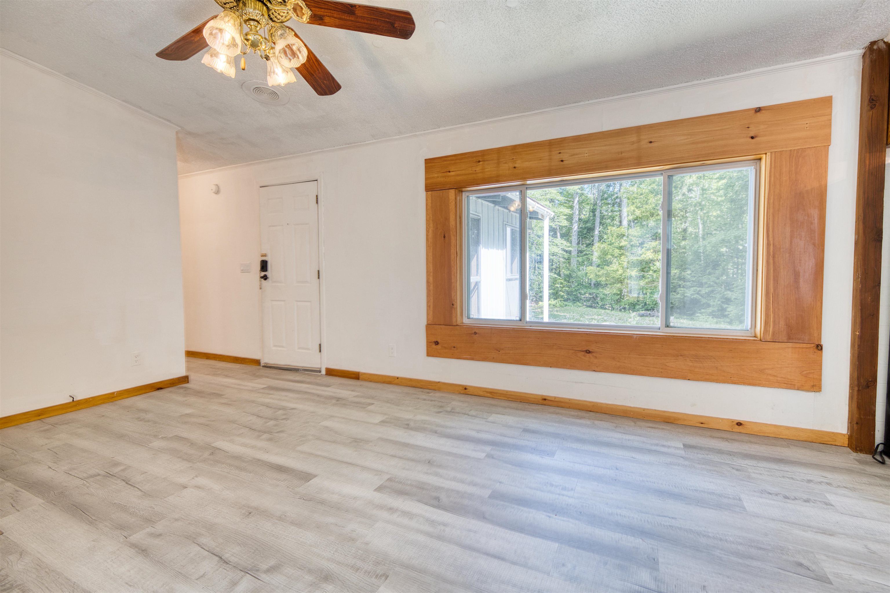 11 Beech River Circle