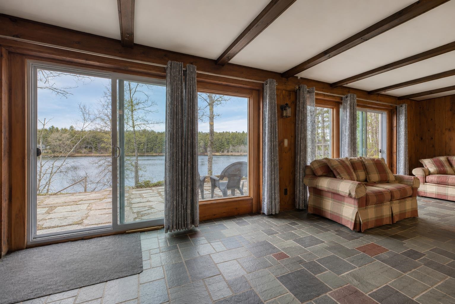 107 W Bay Road
