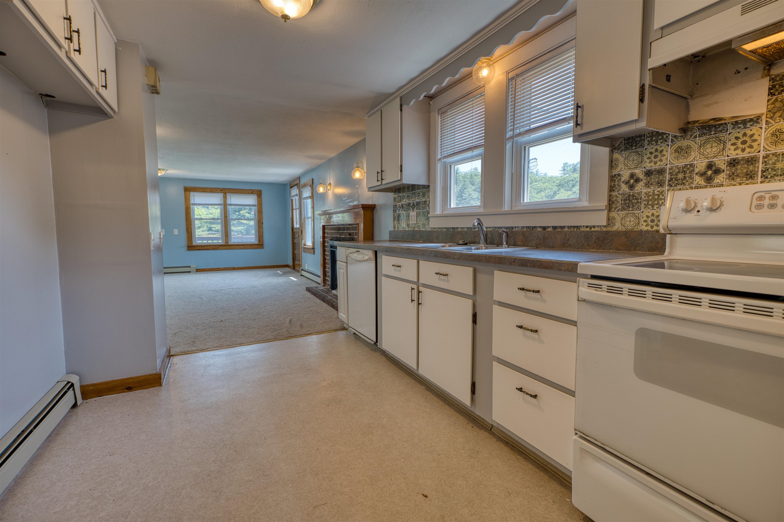 23 Riverlake Street