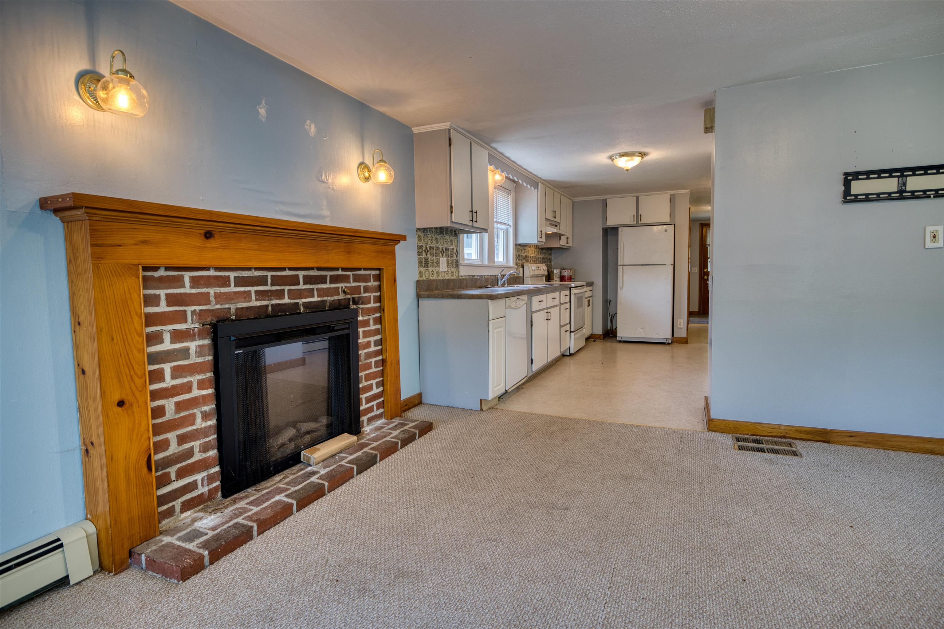 23 Riverlake Street