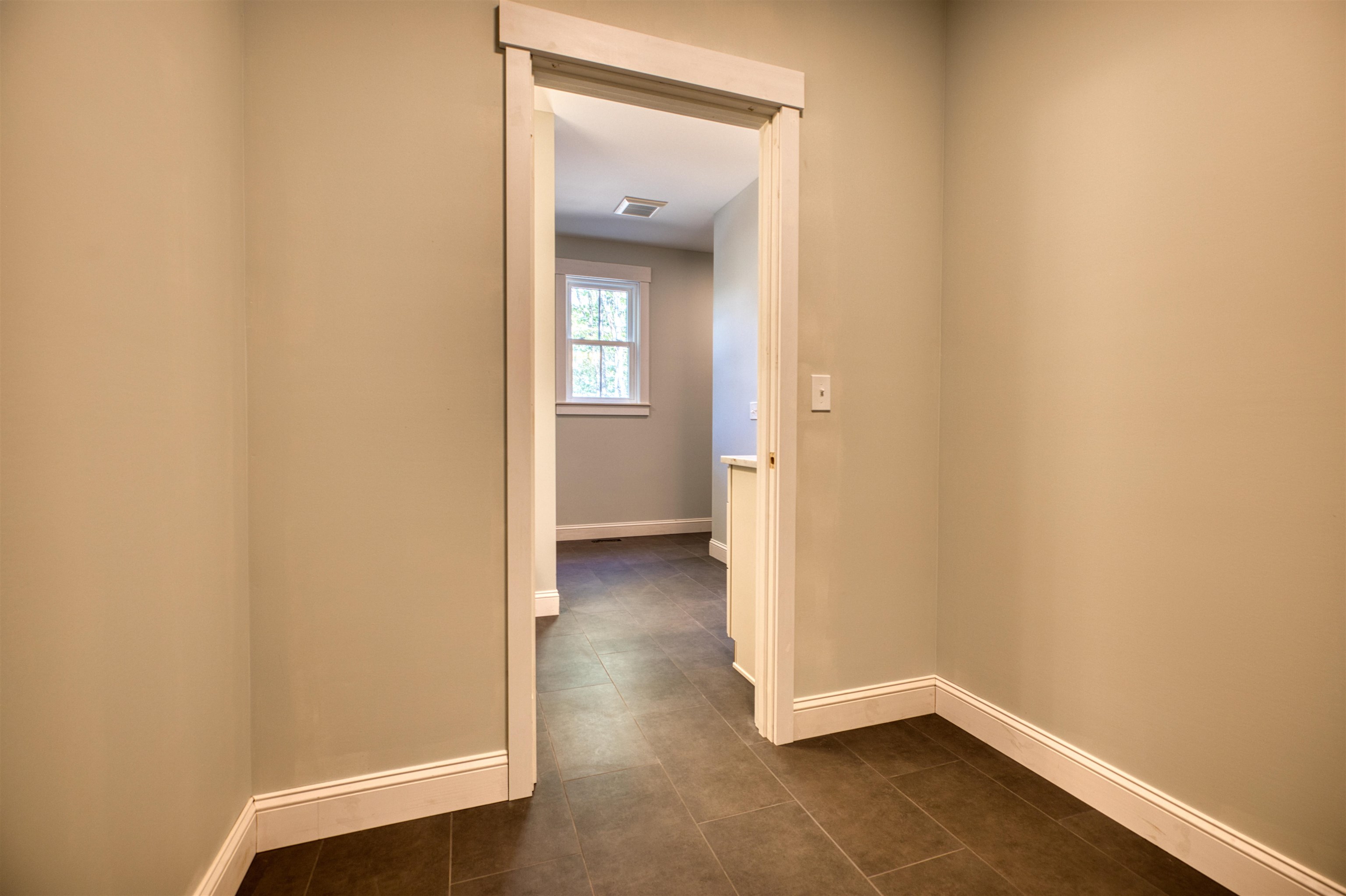 10 Winchester Lane