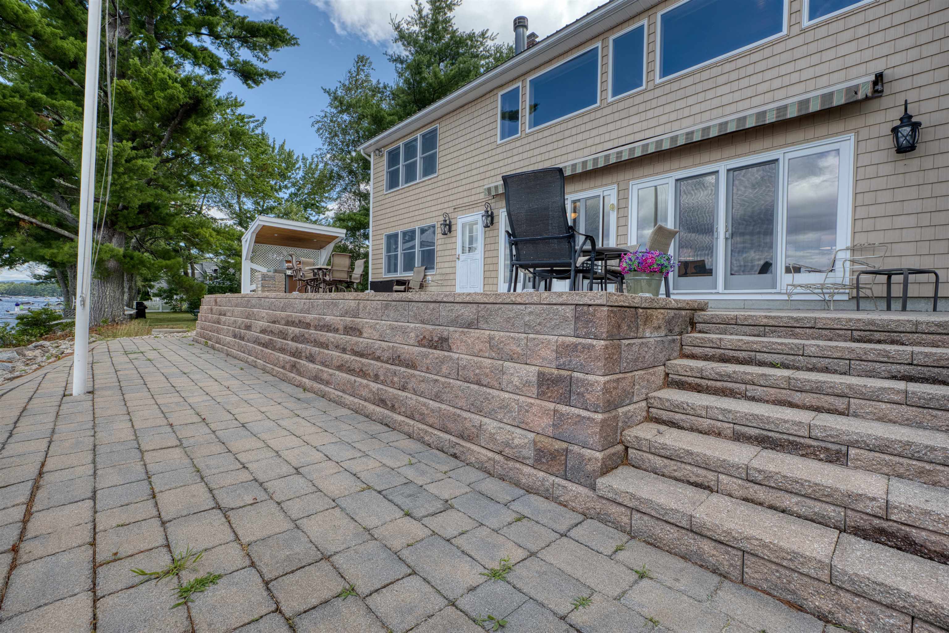 52 Long Sands Road
